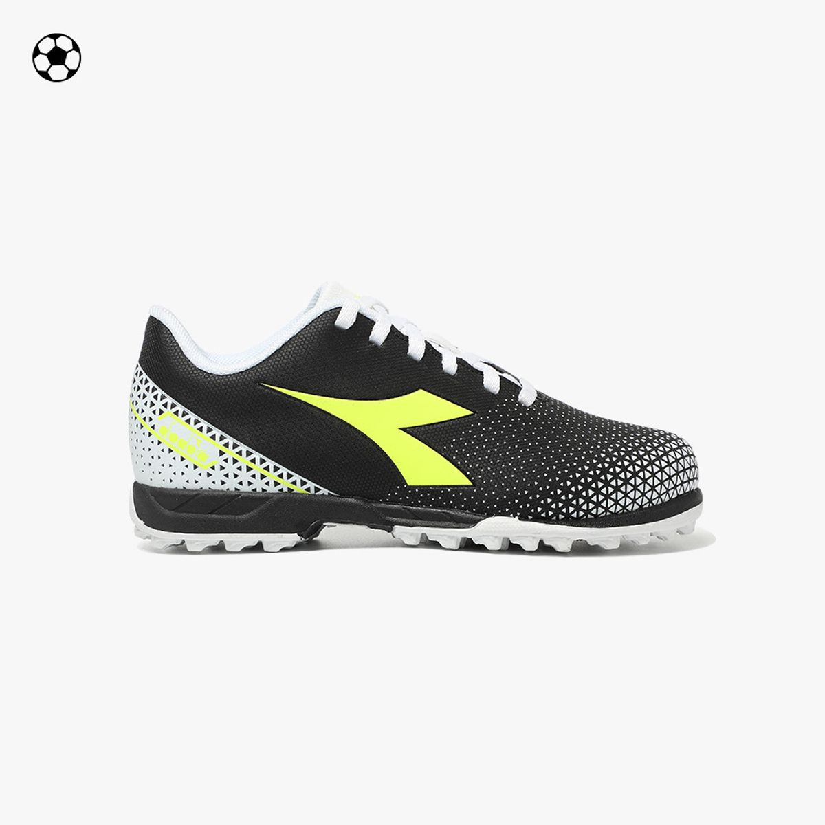 디아도라(diadora) 피치치 6 TFR 주니어 BLACK