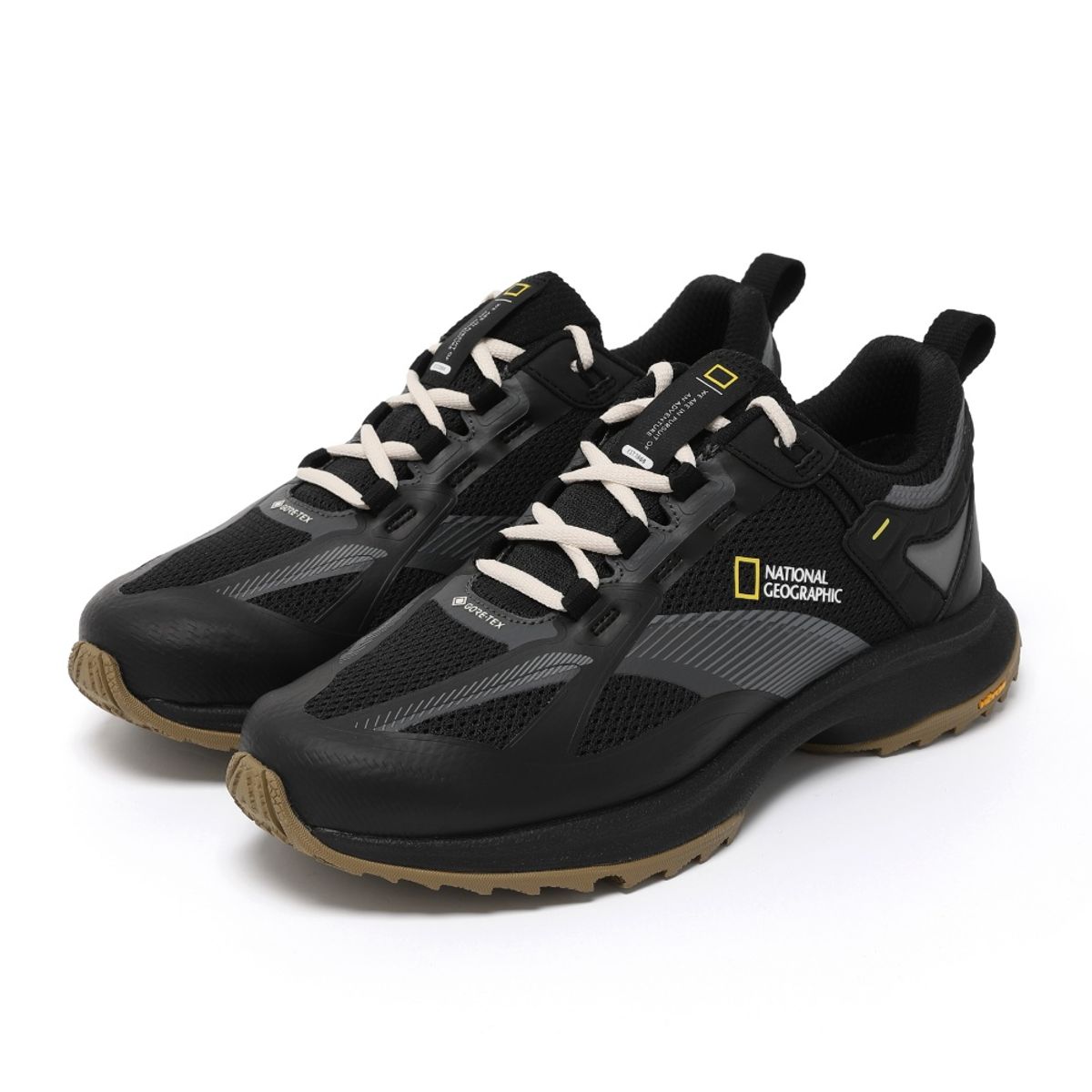 내셔널지오그래픽(NATIONALGEOGRAPHIC) N245USN018 마그마 GTX V2 BLACK