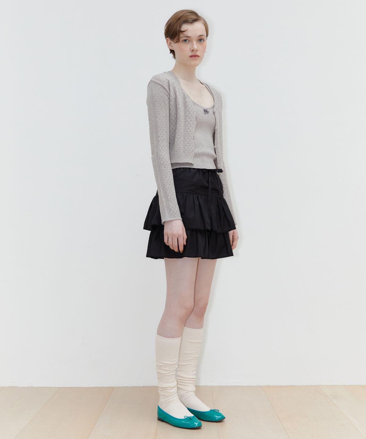 시눈(SINOON) SCALLOP PUNCHING CARDIGAN (GREY)
