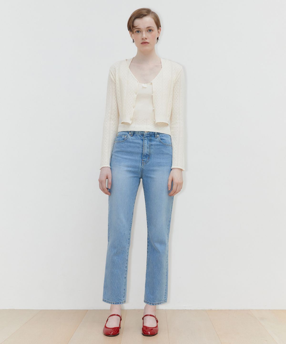 시눈(SINOON) SCALLOP PUNCHING CARDIGAN (IVORY)