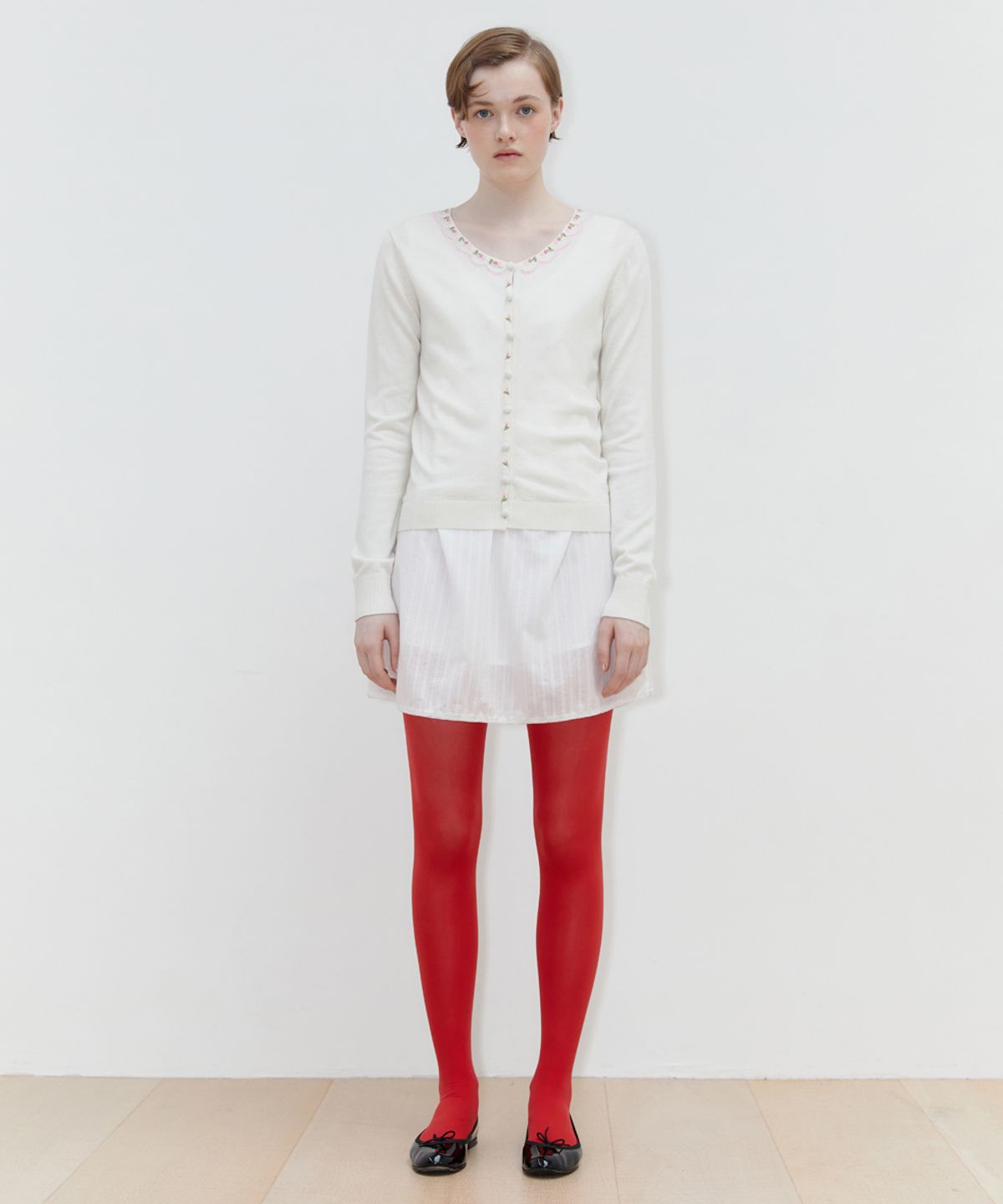 시눈(SINOON) BEADS POINT CARDIGAN (IVORY)