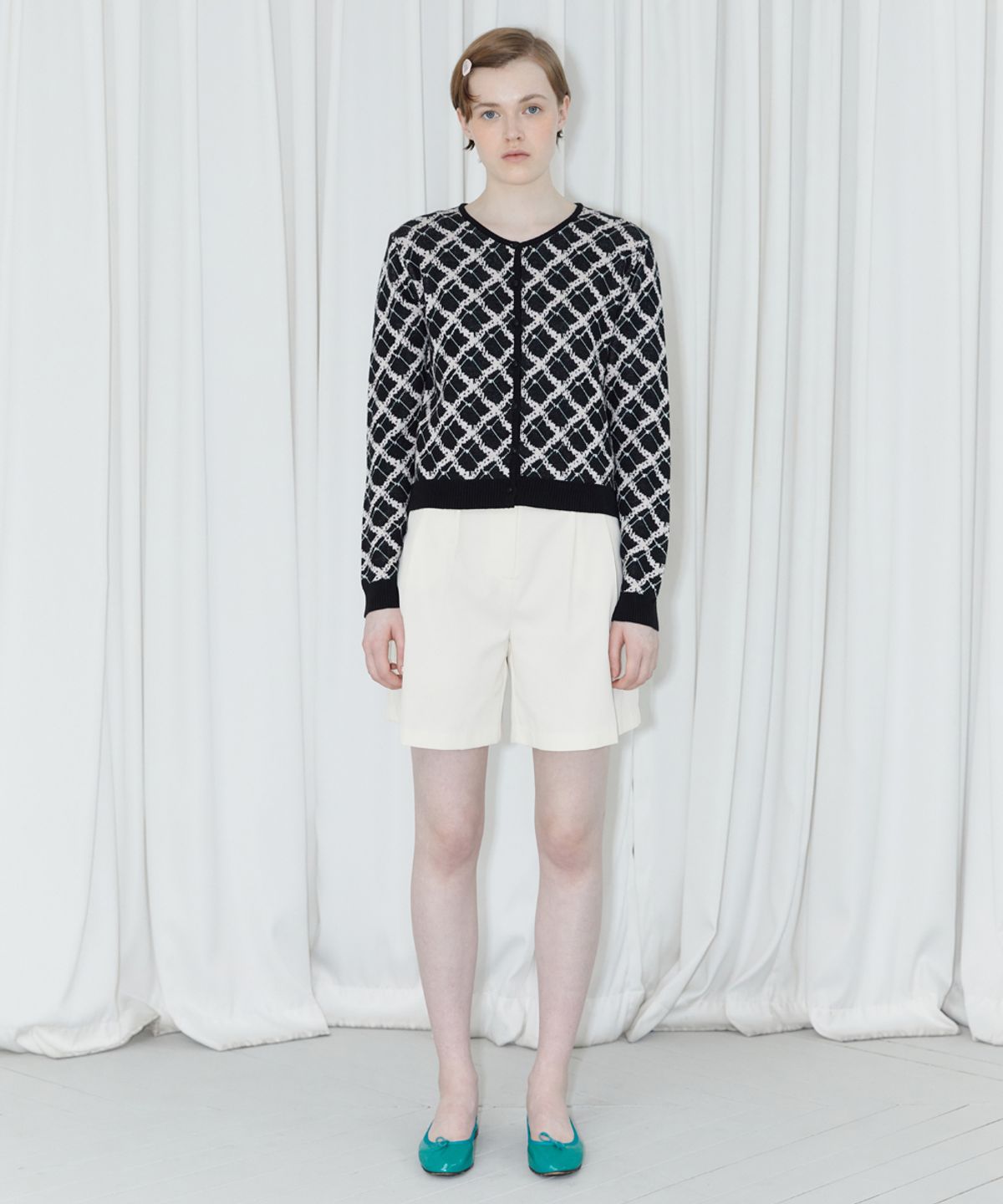 시눈(SINOON) FLOWER PATTERN CARDIGAN (BLACK)