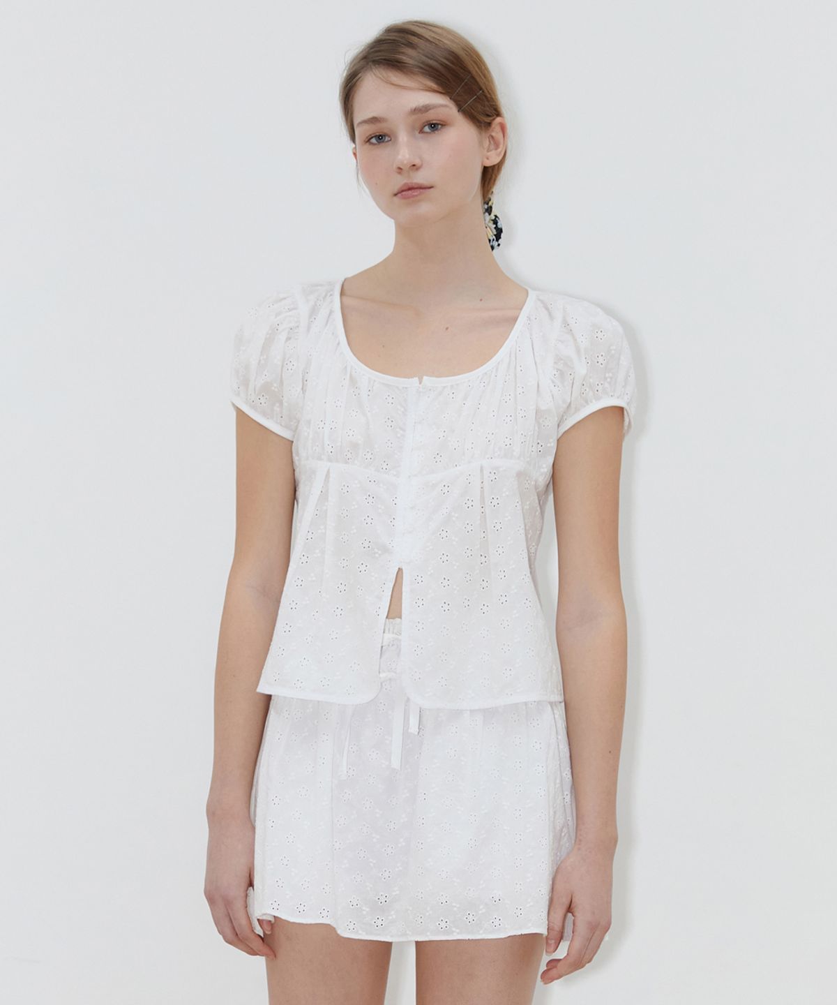 시눈(SINOON) SHIRRING PUFF BLOUSE (WHITE)