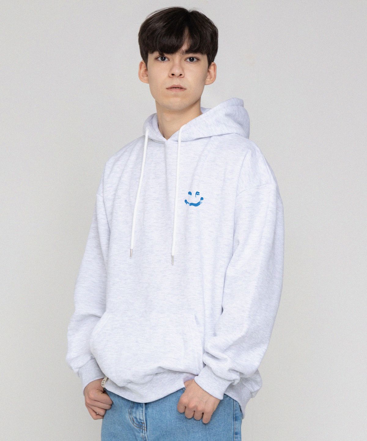 그레이버(GRAVER) [UNISEX]SKY 구름 드로잉스마일 후드티_멜란지화이트