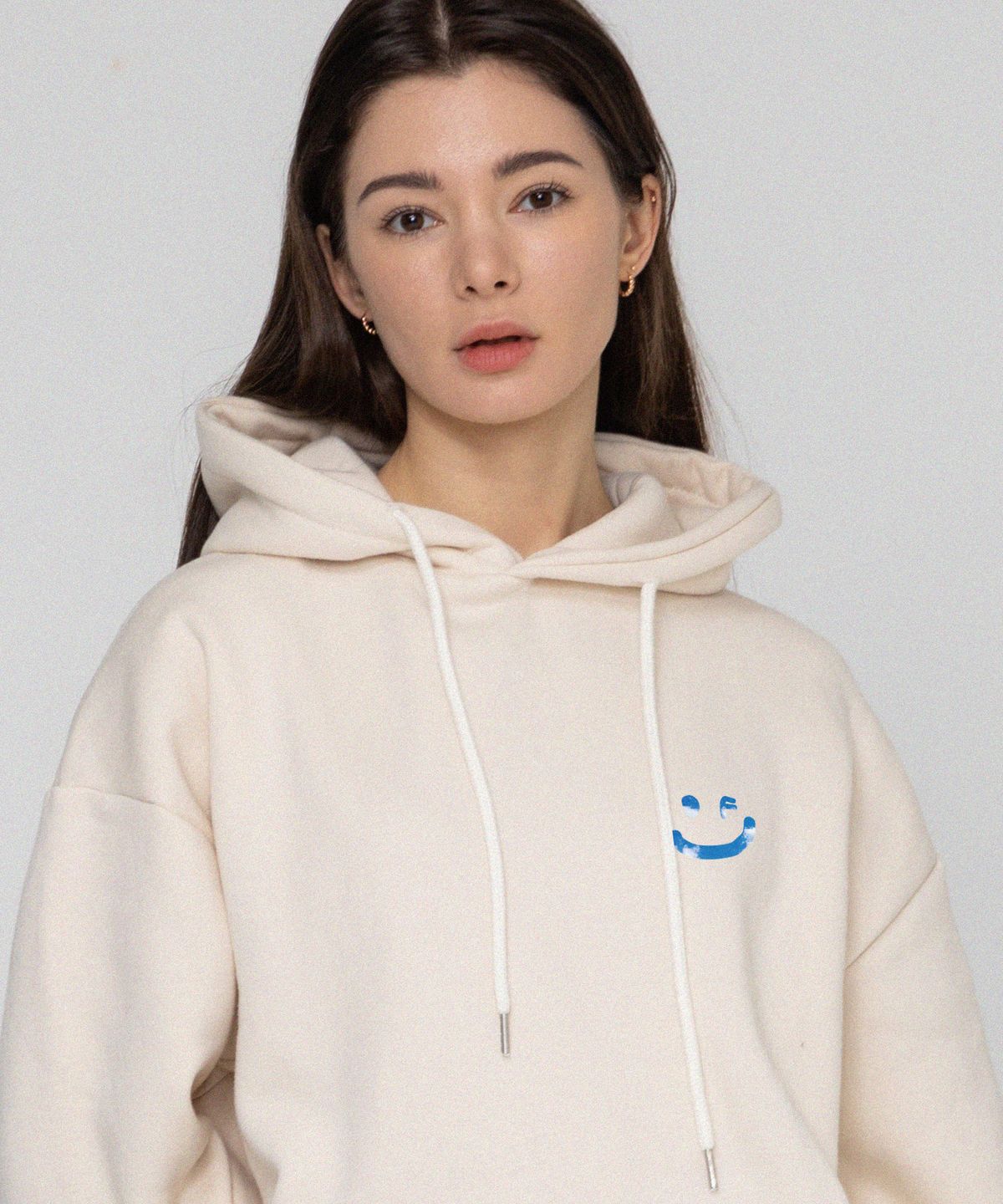 그레이버(GRAVER) [UNISEX]SKY 구름 드로잉스마일 후드티_크림