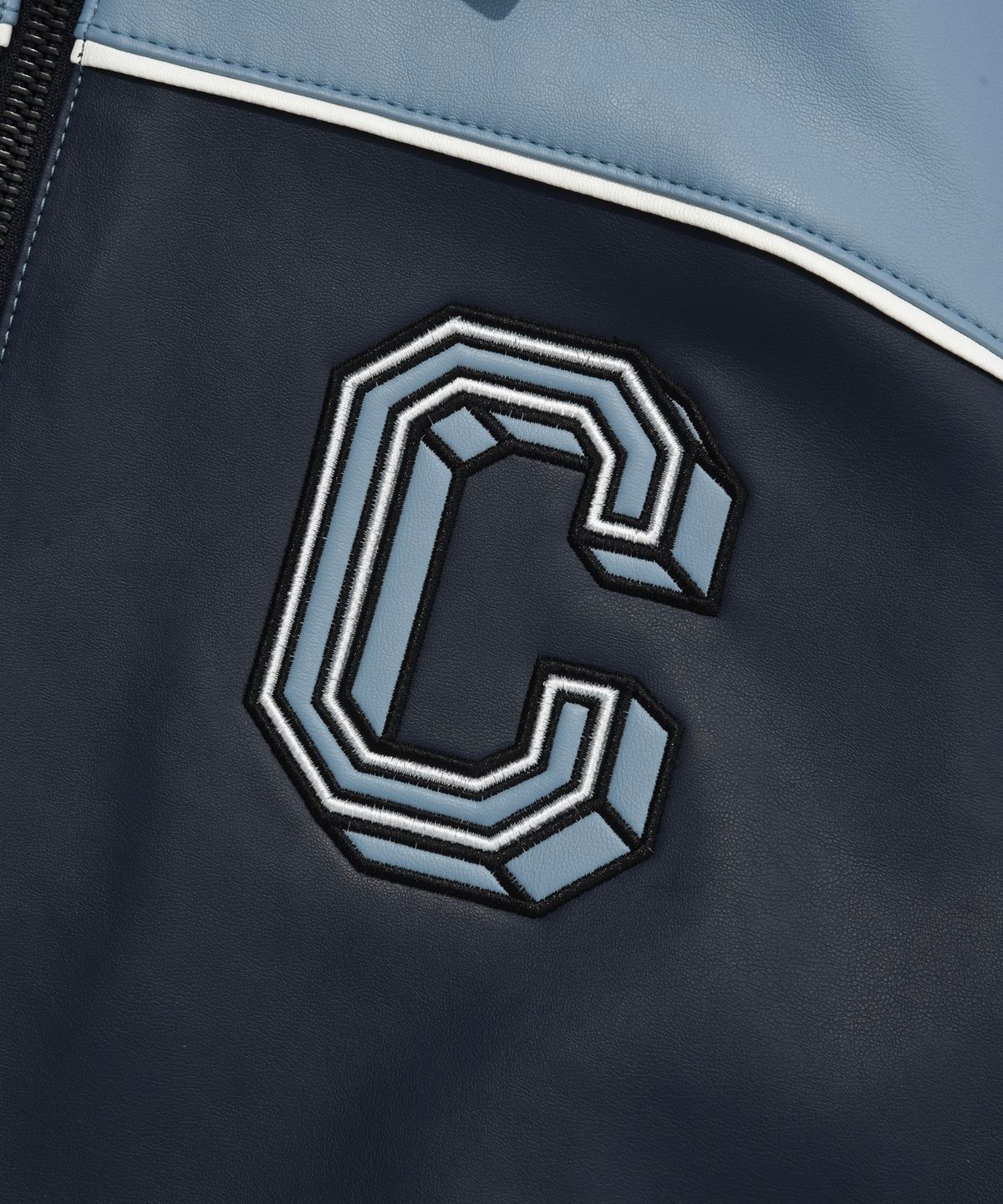 커버낫(COVERNAT) C 로고 레이싱 신세틱 레더 자켓 Navy