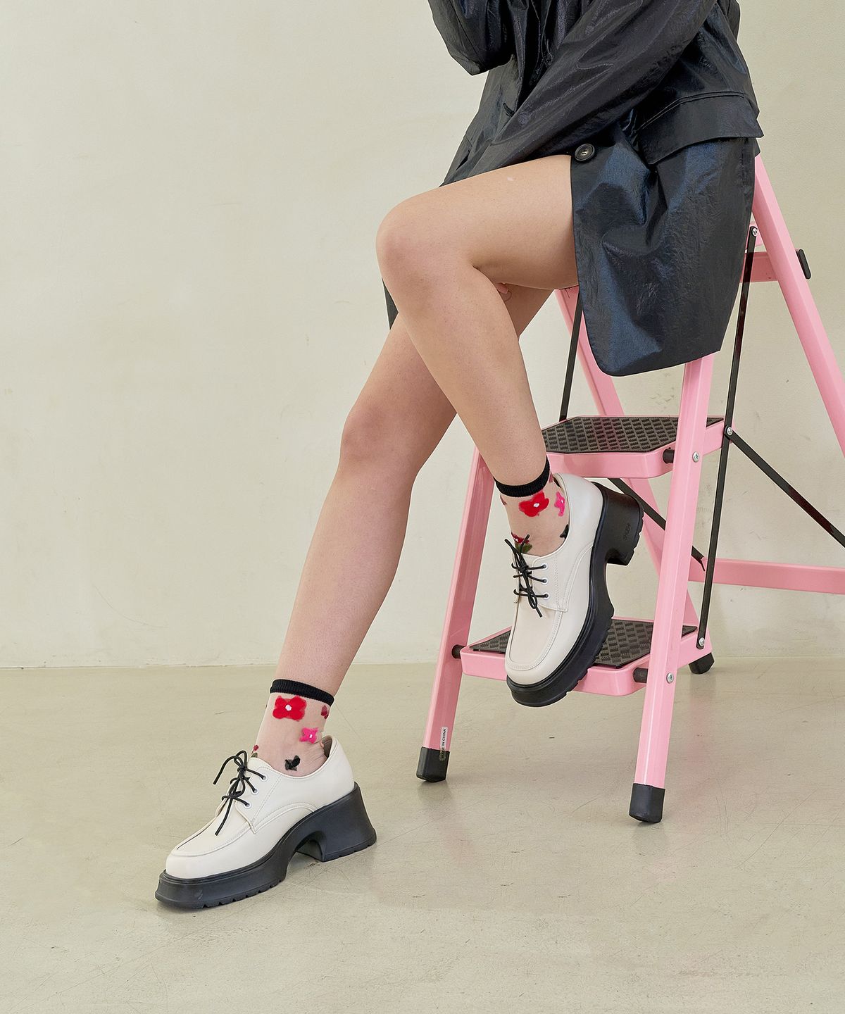 슈하이(SHOEHI) 홀리 레이스업 로퍼(3Colors)_L2517