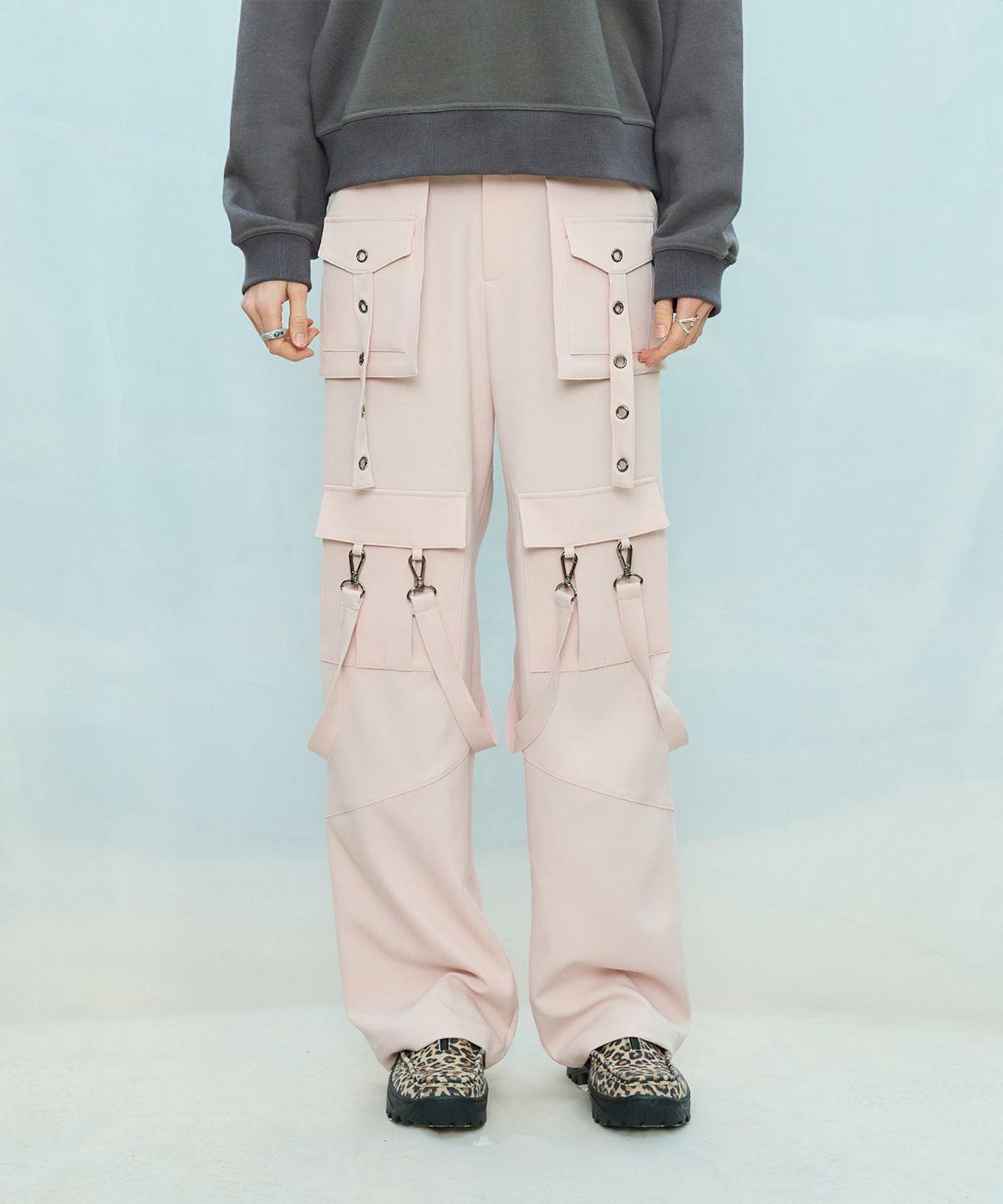 라티젠(LARTIGENT) L9 METAL HOLE PANTS(PINK)
