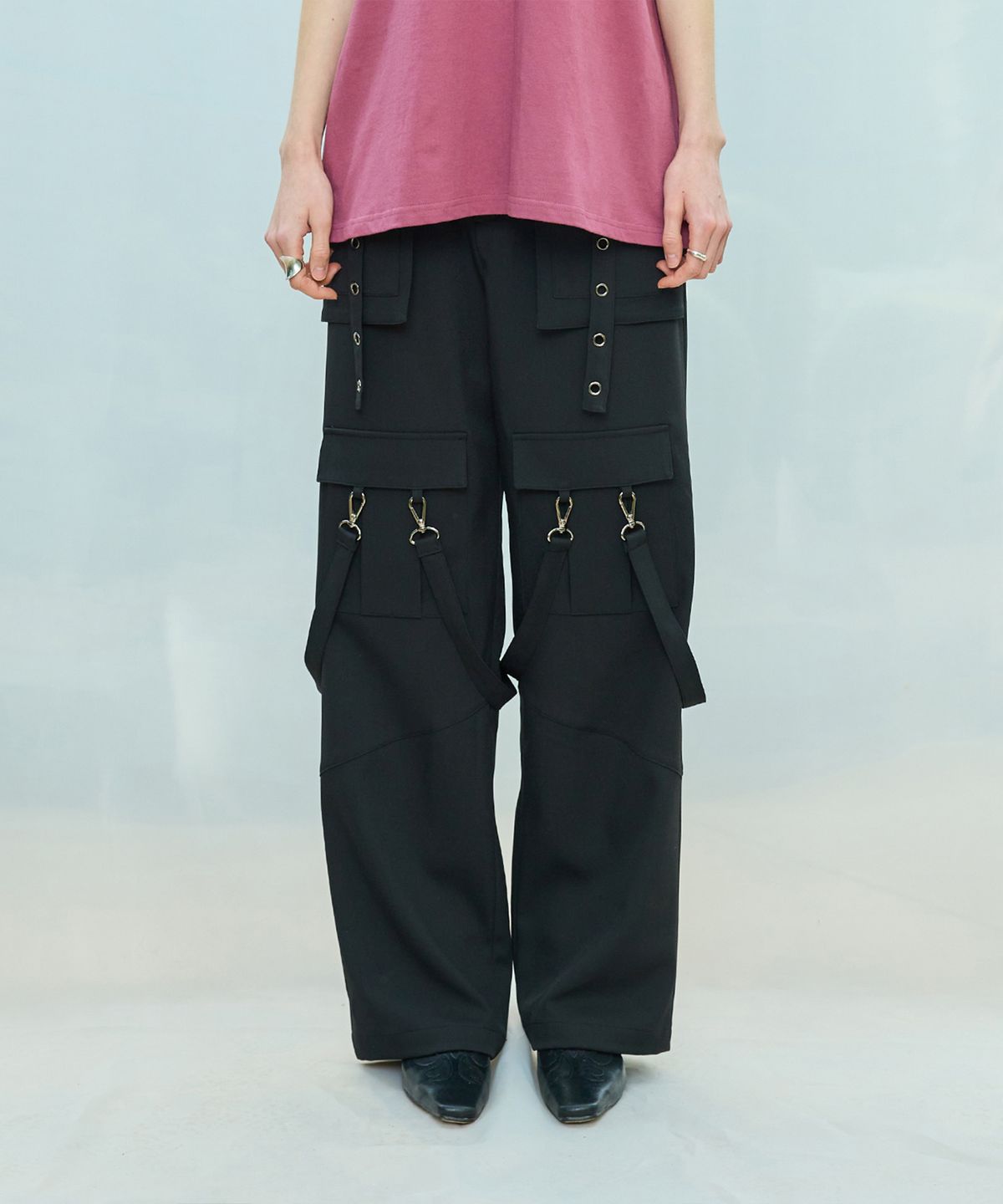 라티젠(LARTIGENT) L9 METAL HOLE PANTS(BLACK)