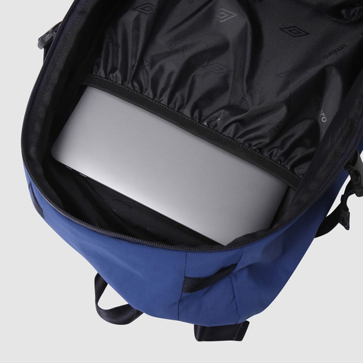 엄브로(UMBRO) 어드벤처 백팩 (26L) 블루(UP123CBP16)