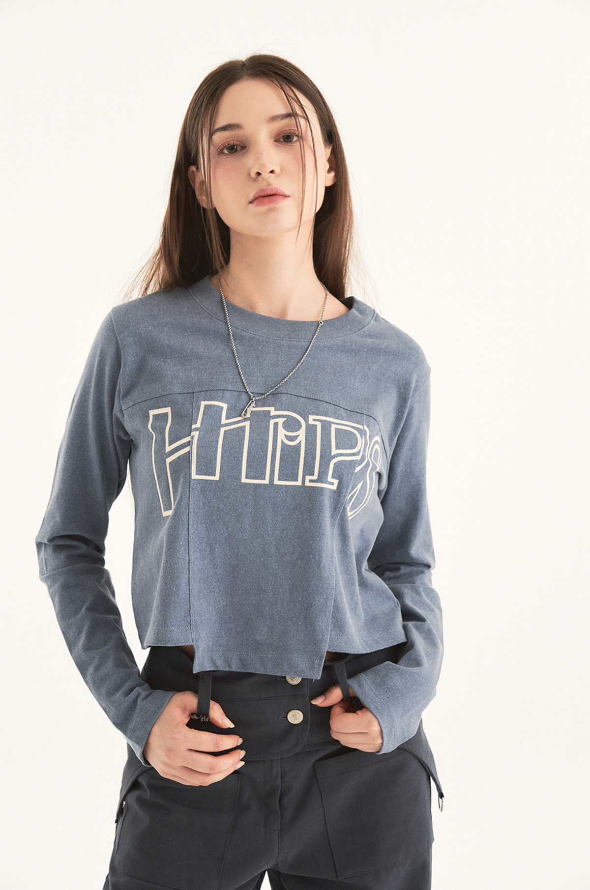 더블힙스(HHIPS) 피그먼트 컷팅 크롭탑_블루