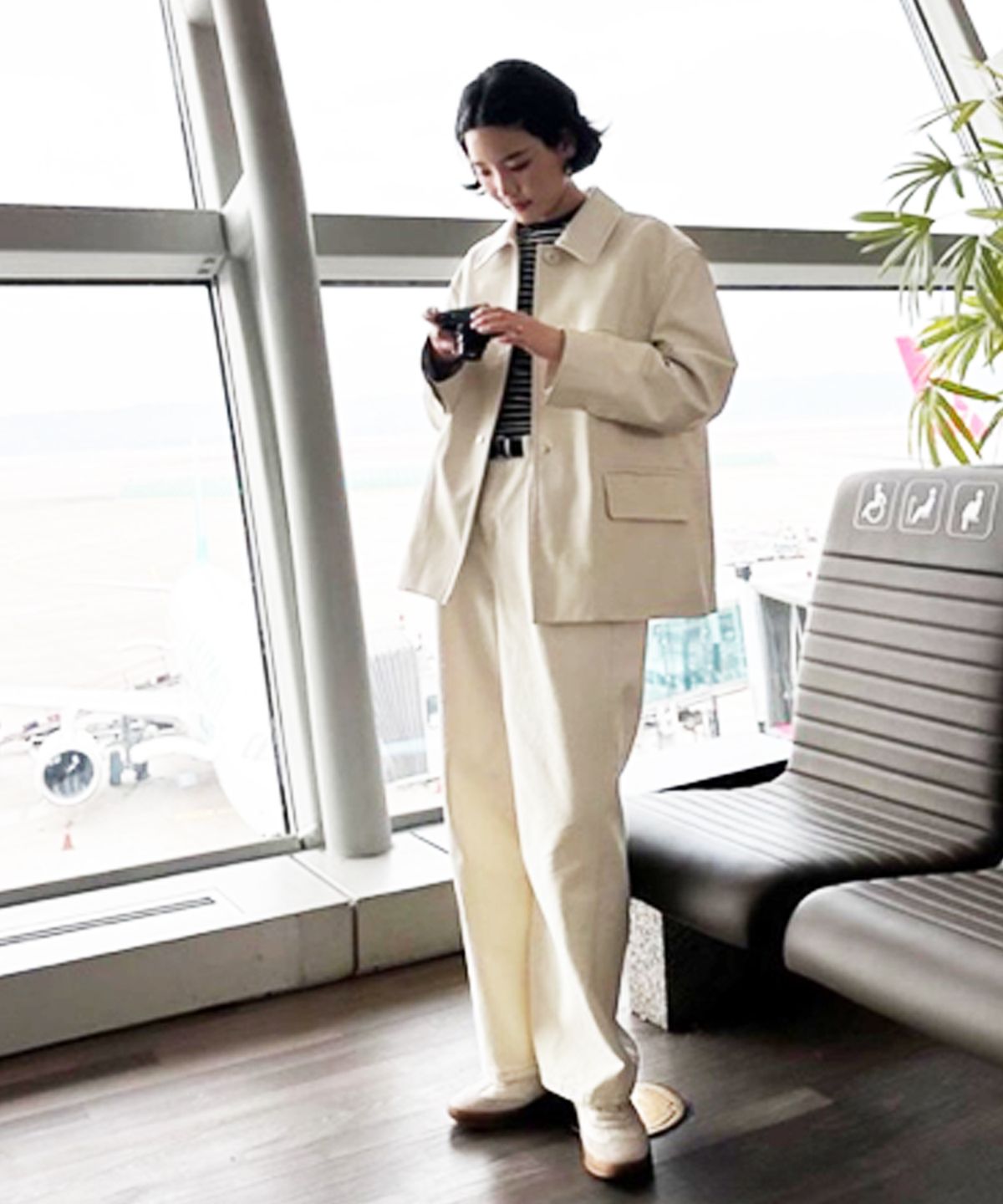 아위(AHWE) Single Leather Jacket_IVORY