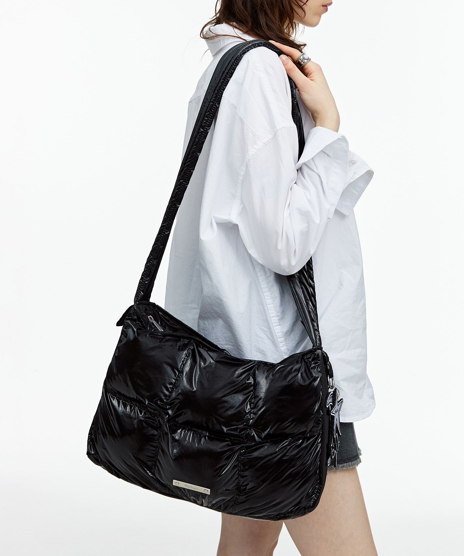 ★Fallett★ Nero Badge Padded Bag Ivory MUSINSA | FALLETT Nero Badge Padded Bag Ivory