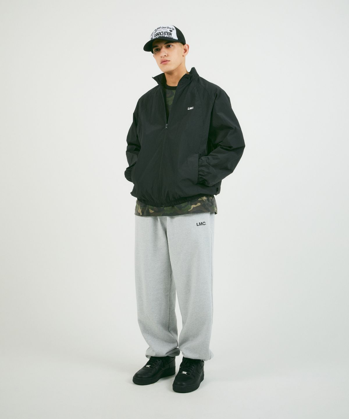 엘엠씨(LMC) OG STRAIGHT SWEAT PANTS cream