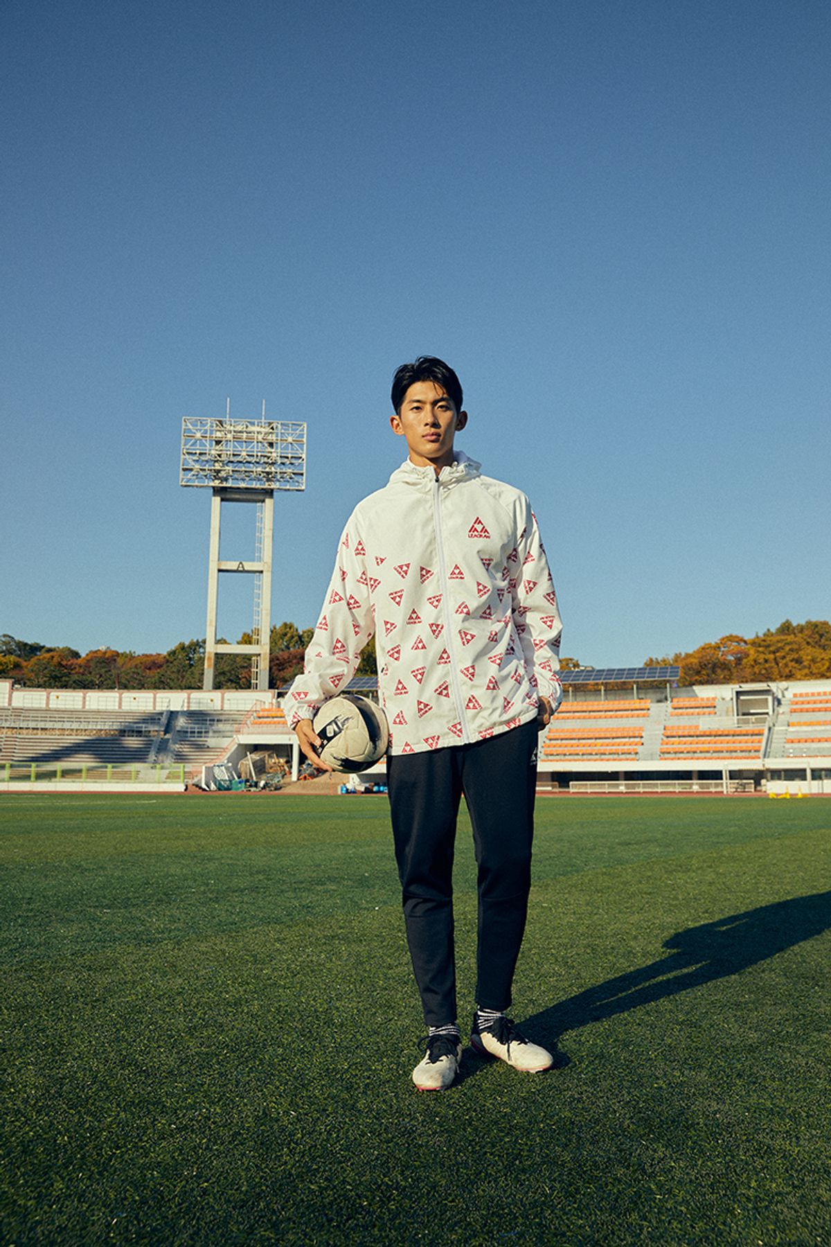 리드로(LEADRAW) Triunfo 윈드브레이커 _ 화이트