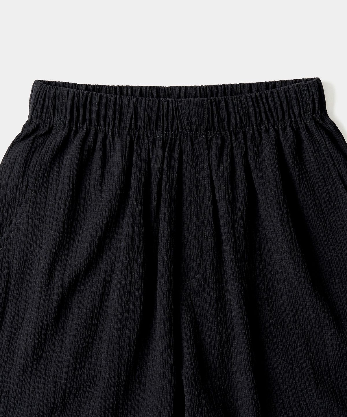엑스컨테이너(EXCONTAINER) 플리츠 와이드 밴딩 팬츠 (BLACK)