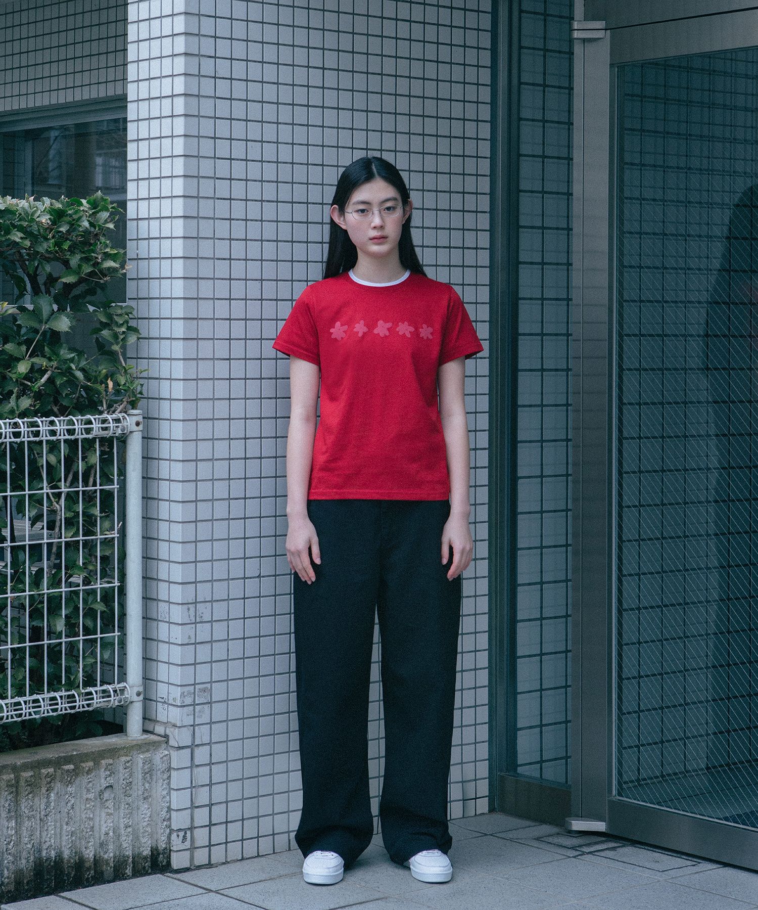パンツ oheshio wide star cotton pants (white) High-waist pants with wide leg and front slits in white | D2line