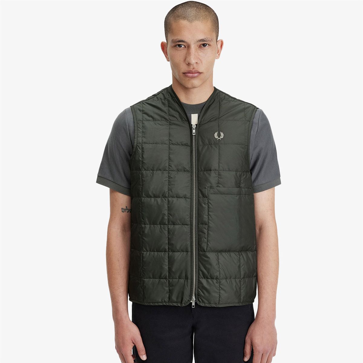 프레드페리(FRED PERRY) [Sharp] 쉘 맥(638) AFPM2417811-638