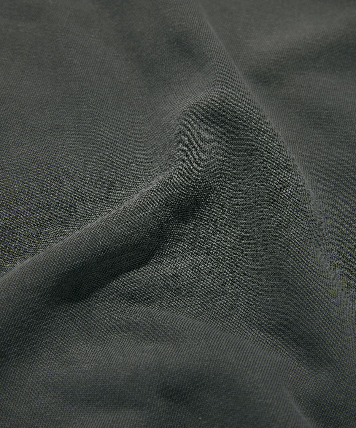 스웨이드(SUADE) FIRE SUADE CREWNECK [PIGMENT BLACK]