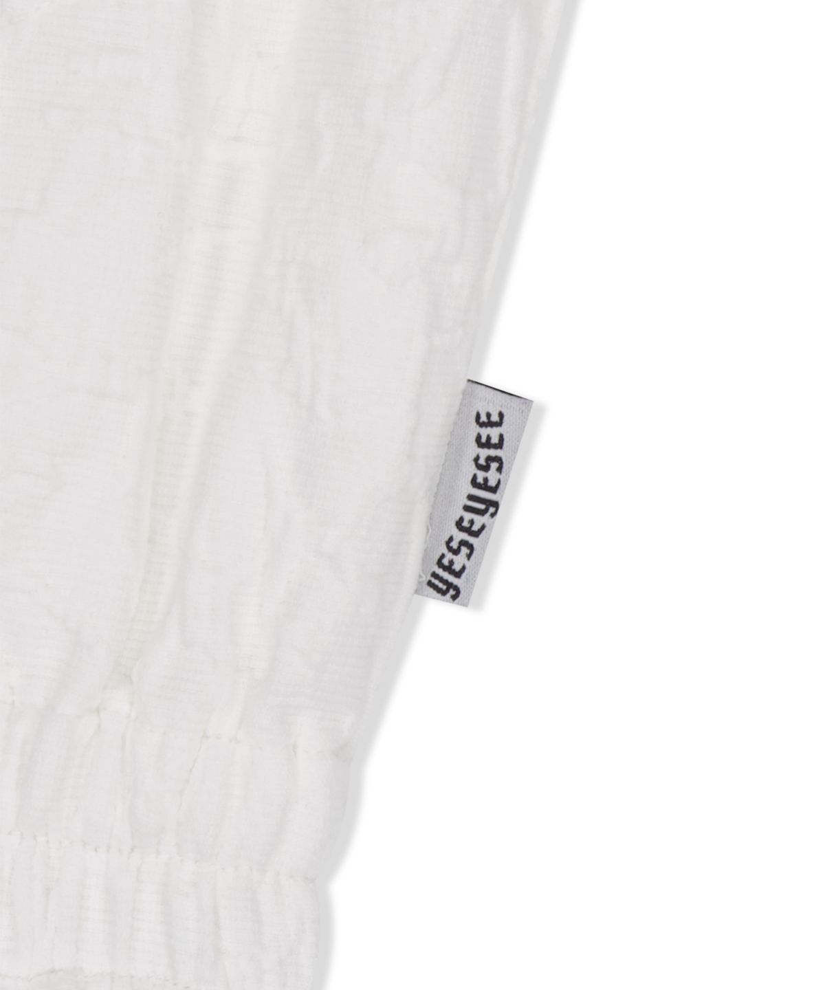 예스아이씨(YESEYESEE) Abstract Jacquard Zip Jacket White