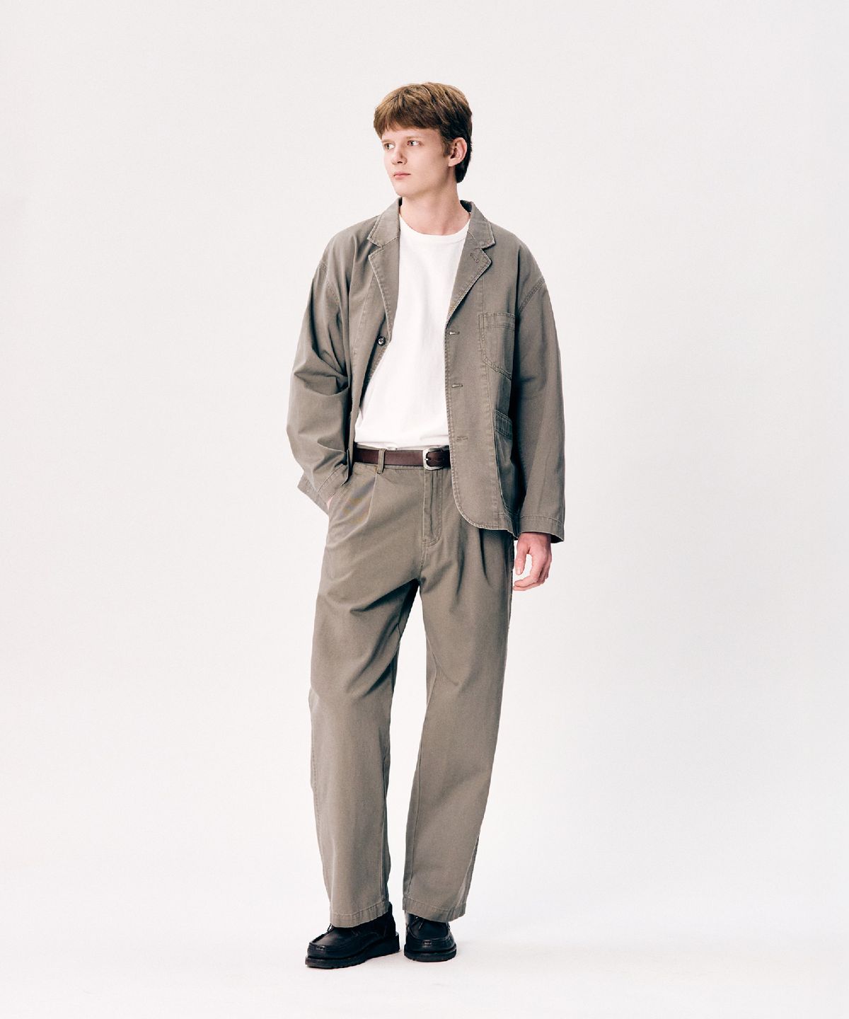에스피오나지(ESPIONAGE) Skater Chino Pants Dark Beige