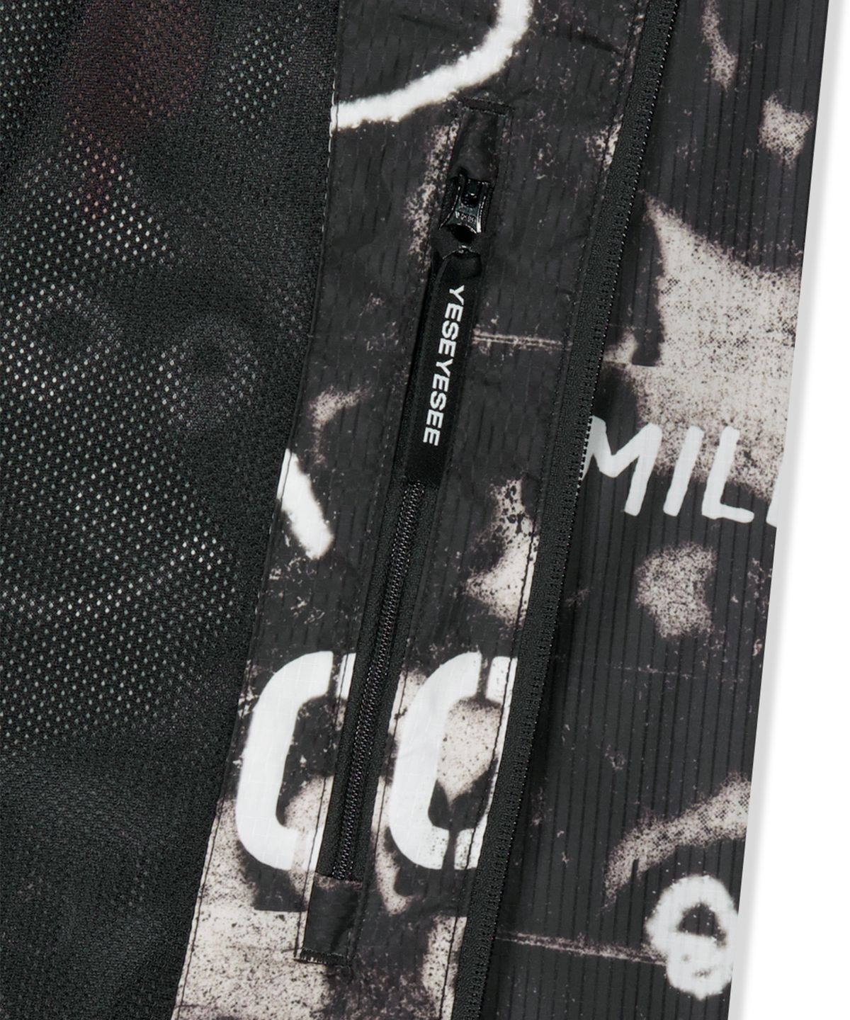 예스아이씨(YESEYESEE) Y.E.S Windbreaker Multi