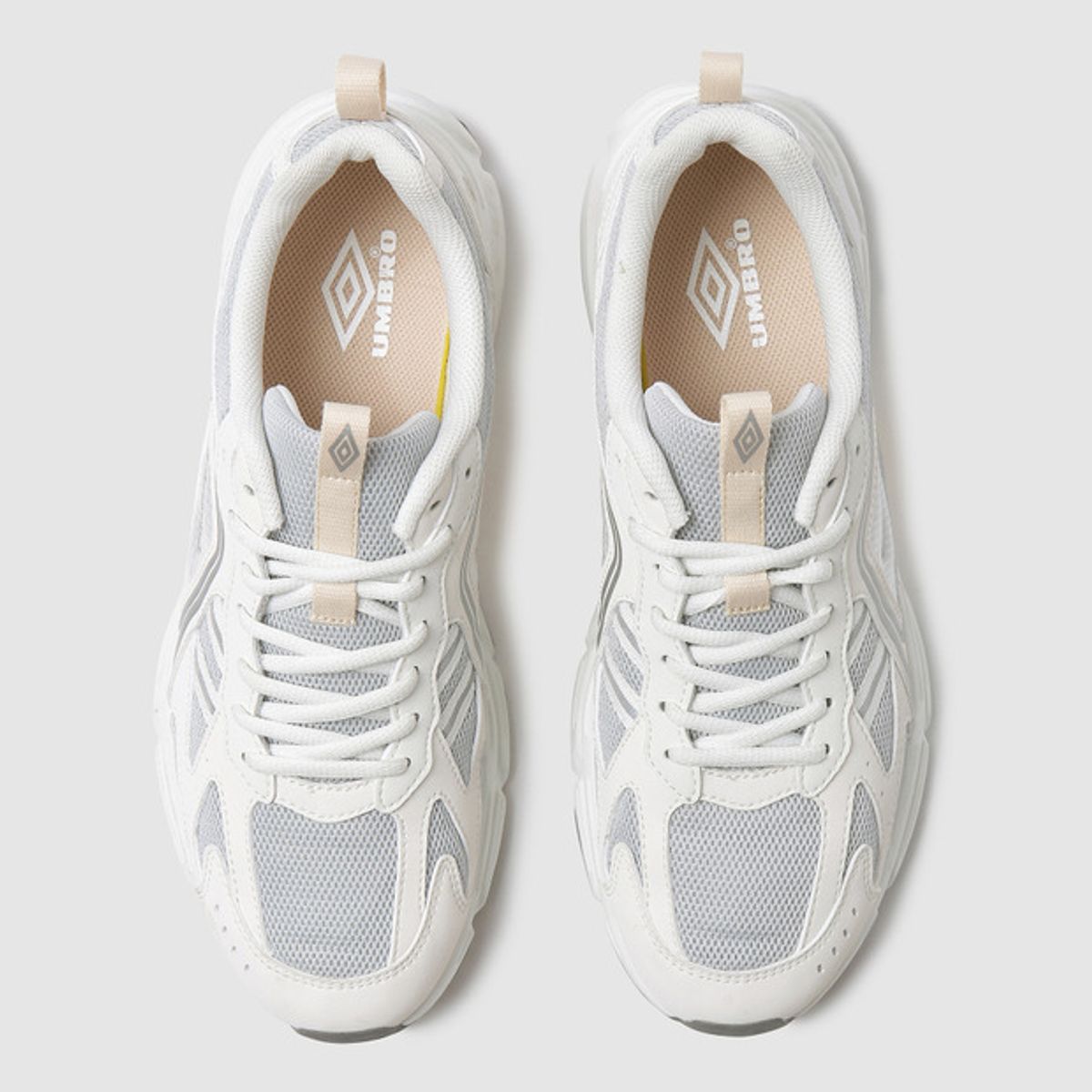 엄브로(UMBRO) ETR 002 (이티알 002) 베이지(UP123CTP27)