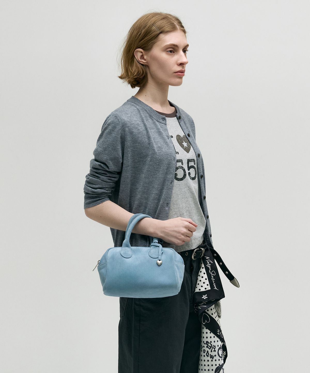 마지셔우드(MARGESHERWOOD) SOFT BOWLING_blue suede