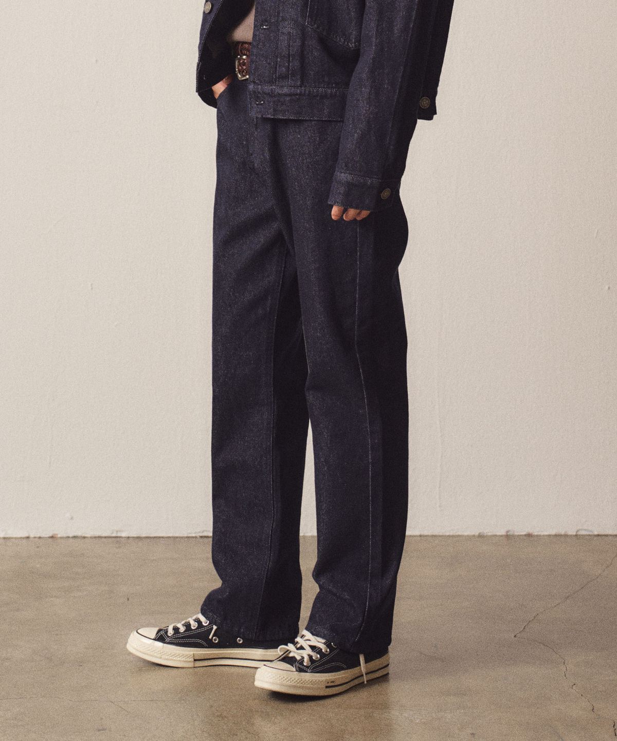 이지오(EZIO) Basic Indigo Denim Pants