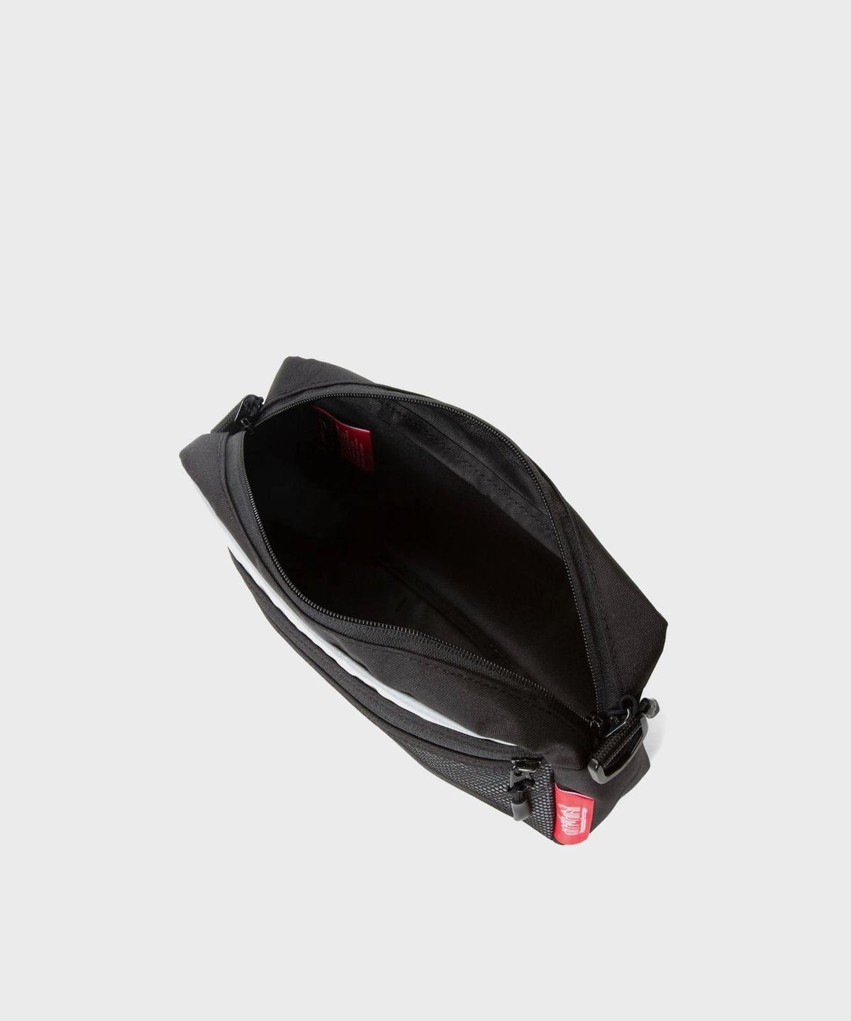 맨하탄 포티지(MANHATTAN PORTAGE) 1404-L 루미노시티 조거 크로스백 BLACK