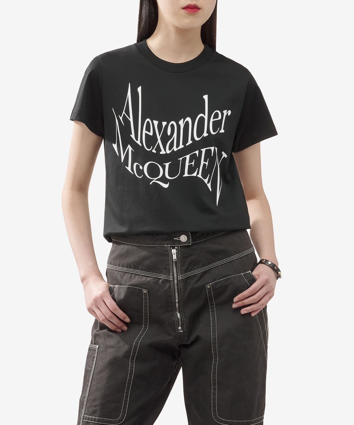 알렉산더 맥퀸(ALEXANDER McQUEEN) 로고 프린트 반소매 티셔츠 - 블랙 / 781403QZALT0901