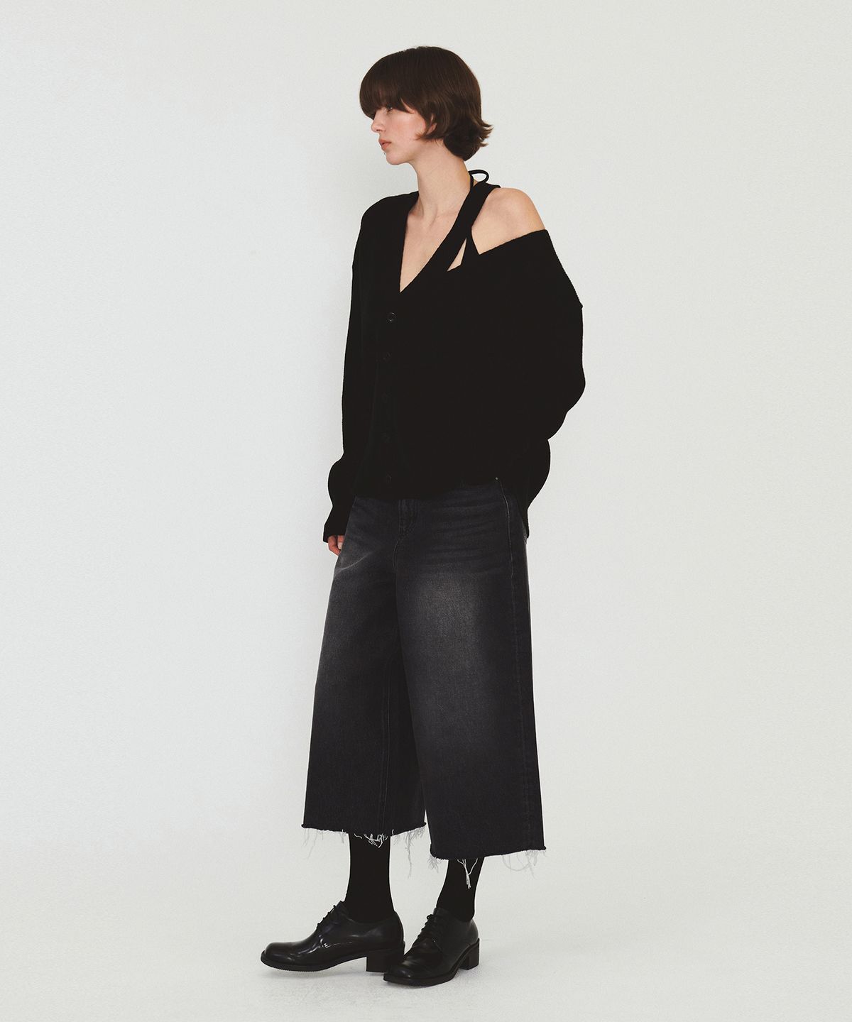 다이애그널(DIAGONAL) UNBALANCE OVERFIT CARDIGAN (black)