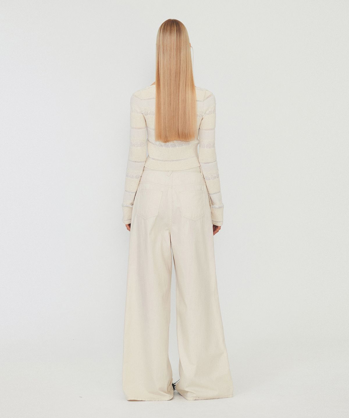 다이애그널(DIAGONAL) STRIPE DIAGONAL BUTTON KNIT (ivory)