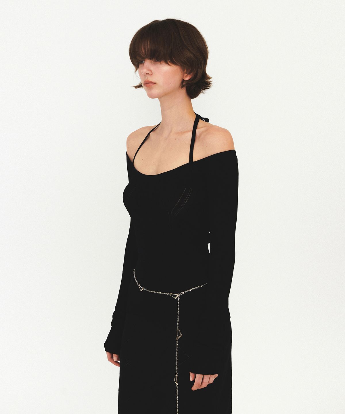 다이애그널(DIAGONAL) OFF SHOULDER STRAP KNIT (black)
