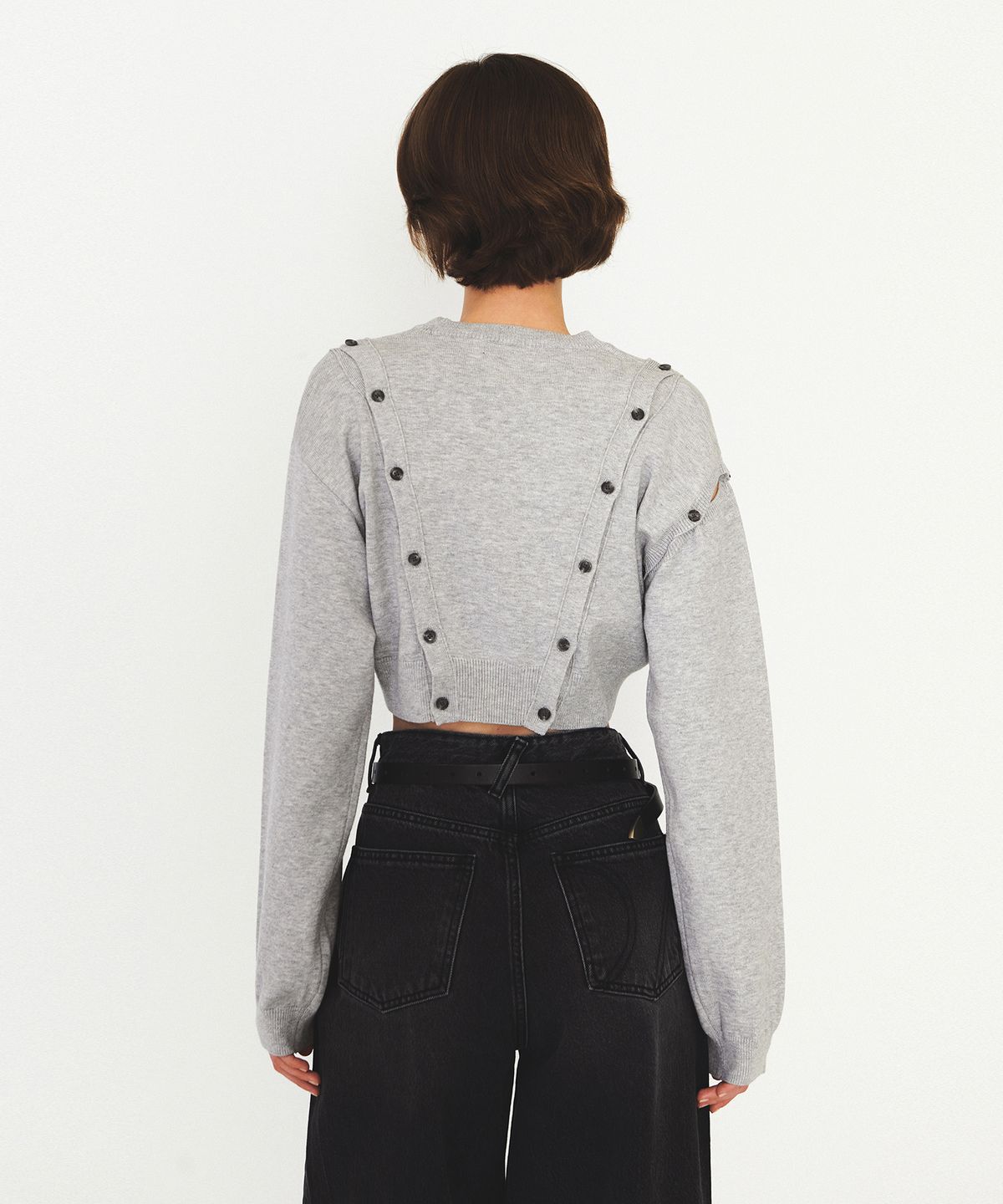 다이애그널(DIAGONAL) CROP BUTTON KNIT TOP (melange grey)