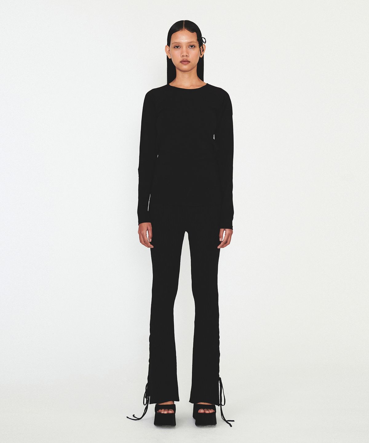 다이애그널(DIAGONAL) LACE RAGLAN TEE (black)