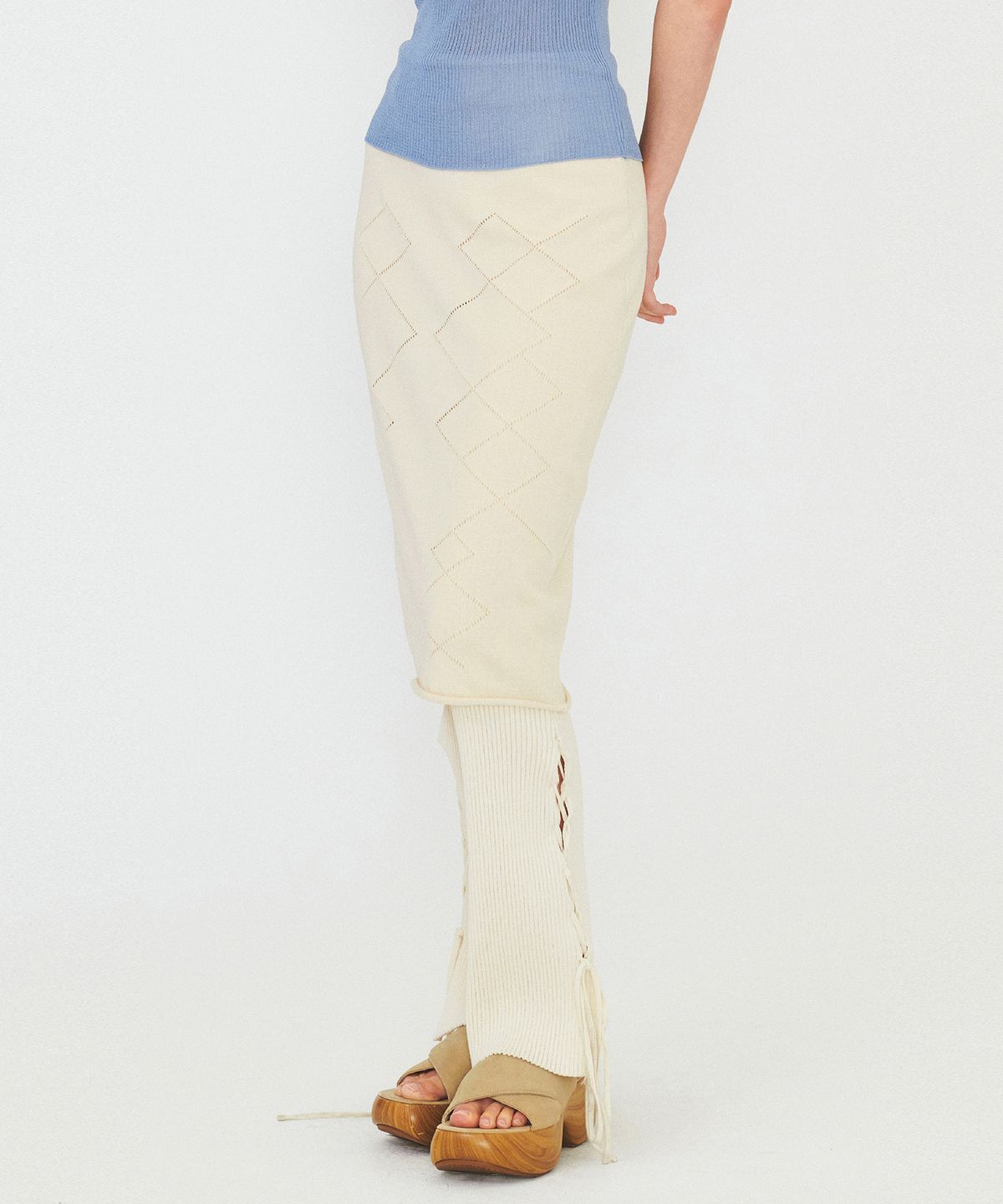 다이애그널(DIAGONAL) ARGYLE PATTERN KNIT SKIRT (ivory)
