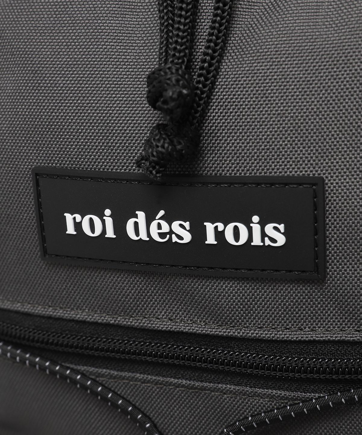 로아드로아(ROIDESROIS) 엠프티 로고 백팩 (차콜)
