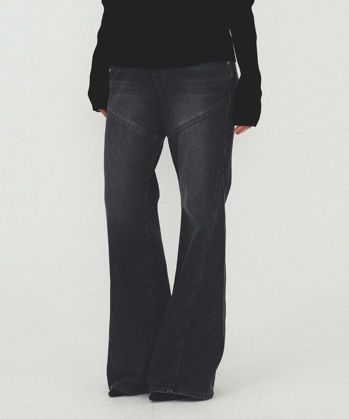 다이애그널(DIAGONAL) DIAGONAL BOOTS CUT DENIM PANTS (black)