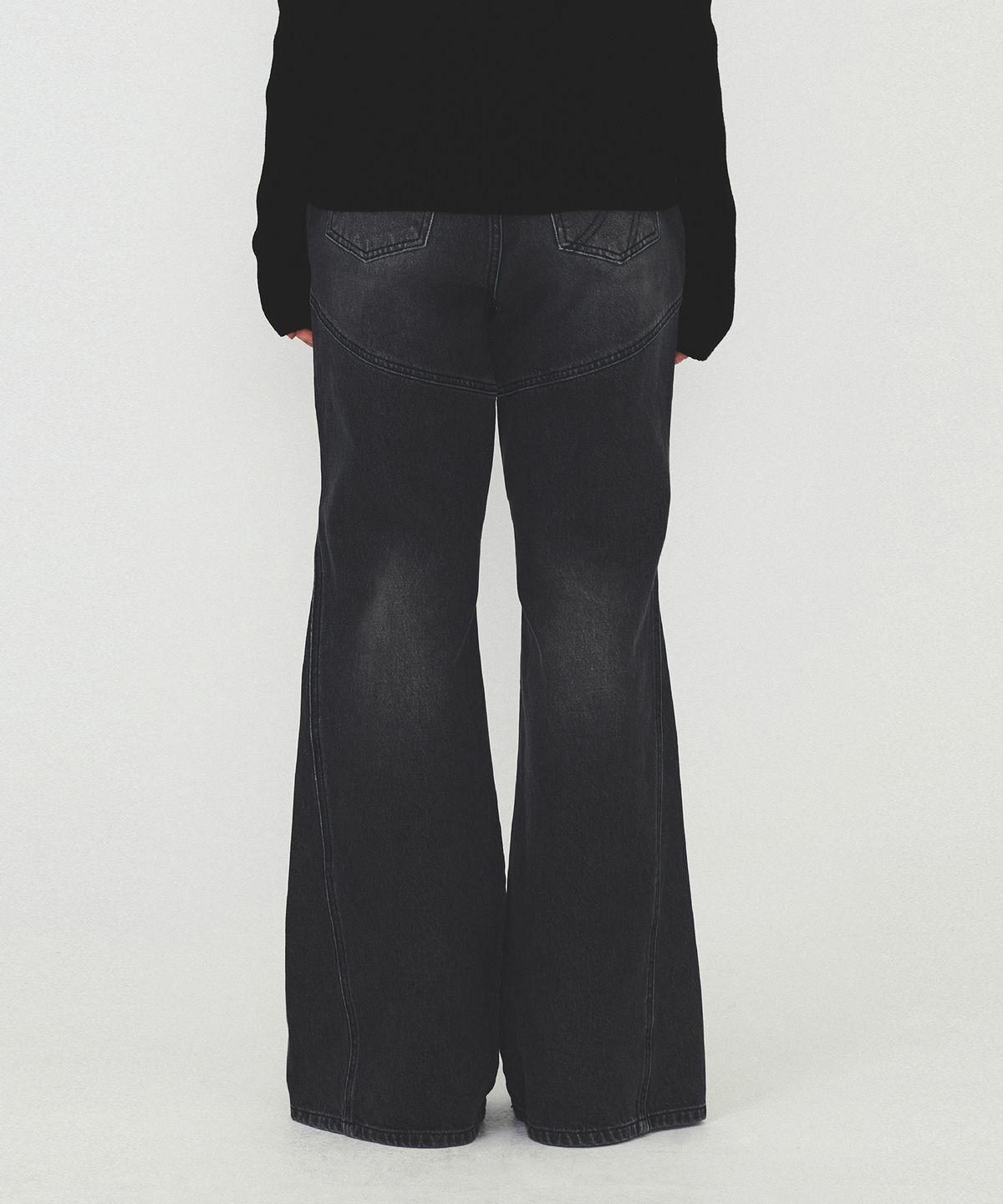 다이애그널(DIAGONAL) DIAGONAL BOOTS CUT DENIM PANTS (black)