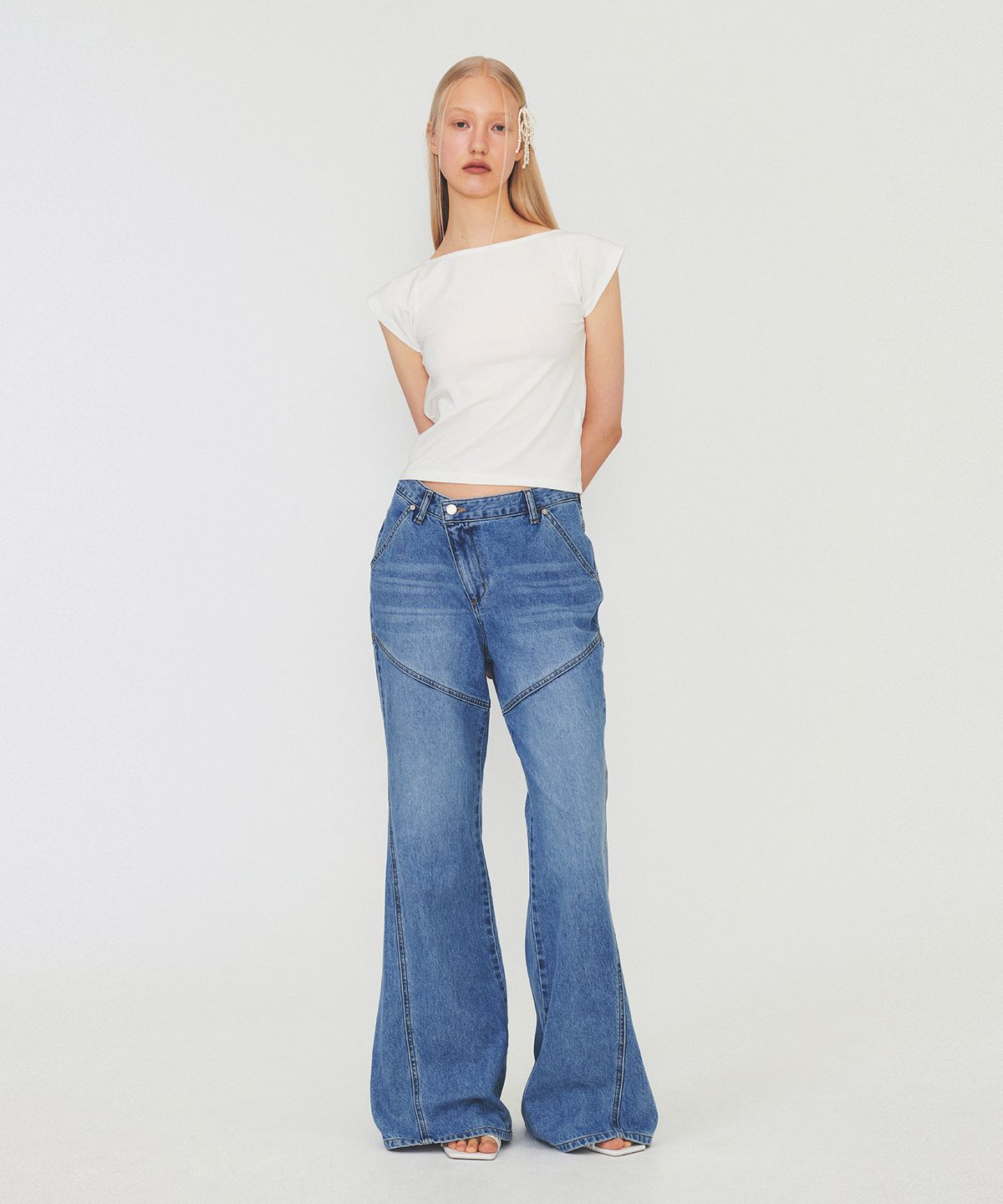 다이애그널(DIAGONAL) DIAGONAL BOOTS CUT DENIM PANTS (light blue)