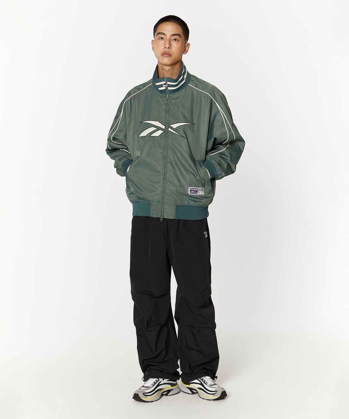 리복(REEBOK) 벡터 스타디움 바시티 자켓 - 그린