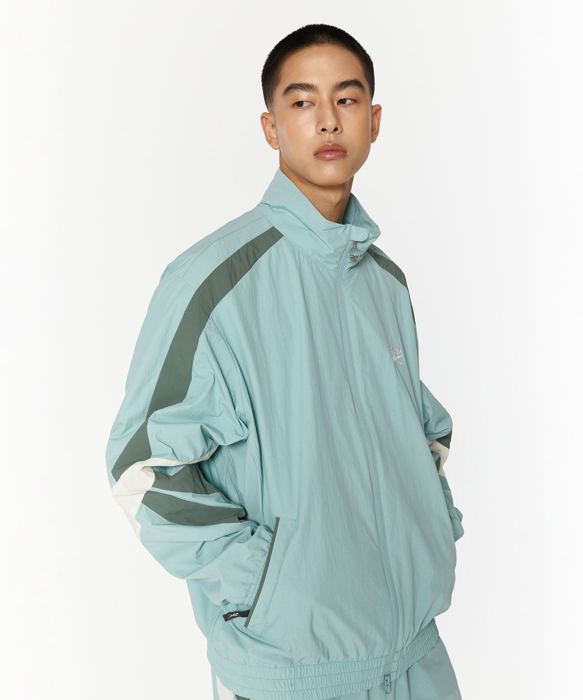 리복(REEBOK) 레전드 웜업 윈드 브레이커 - 민트