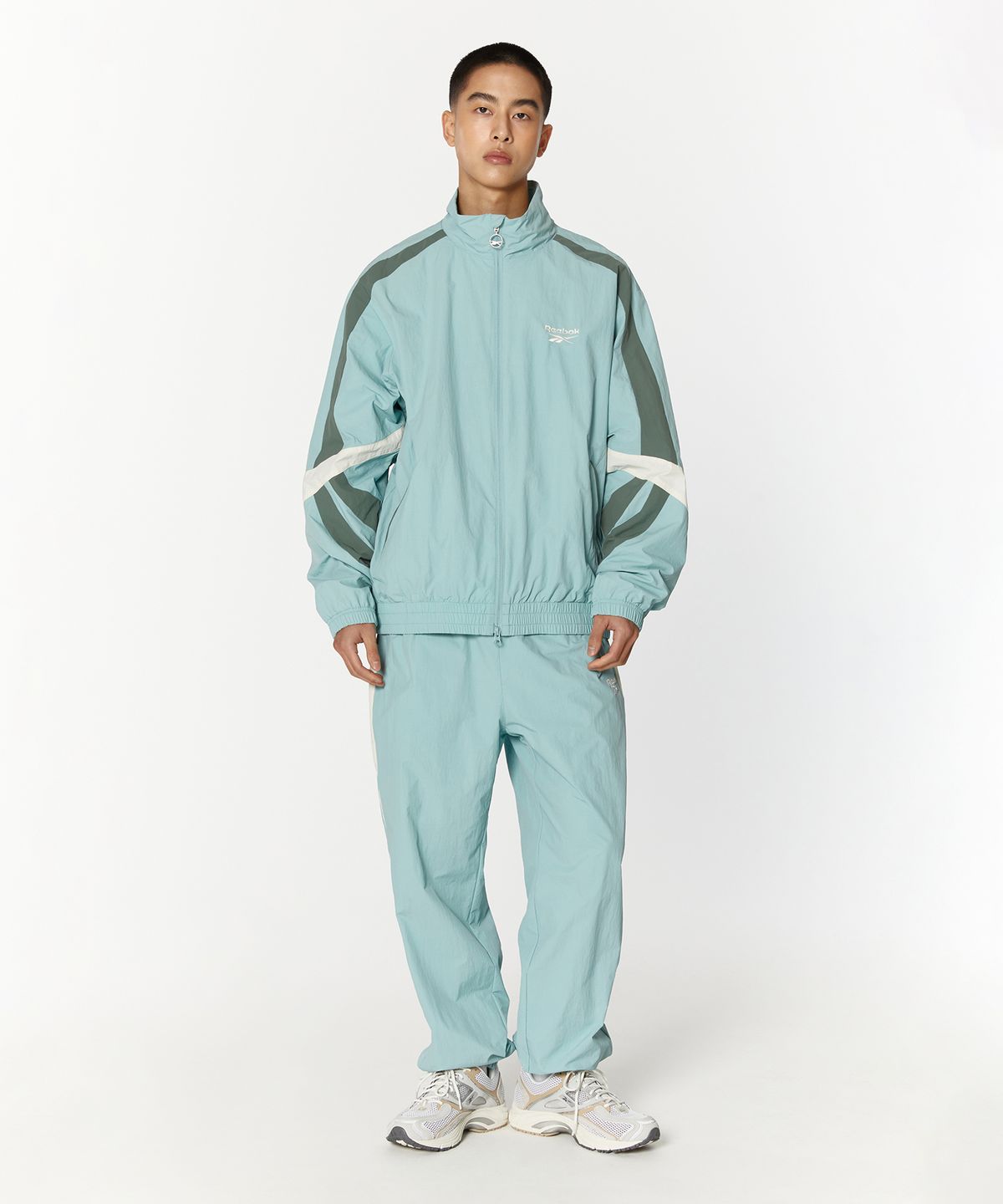 리복(REEBOK) 레전드 웜업 윈드 브레이커 - 민트