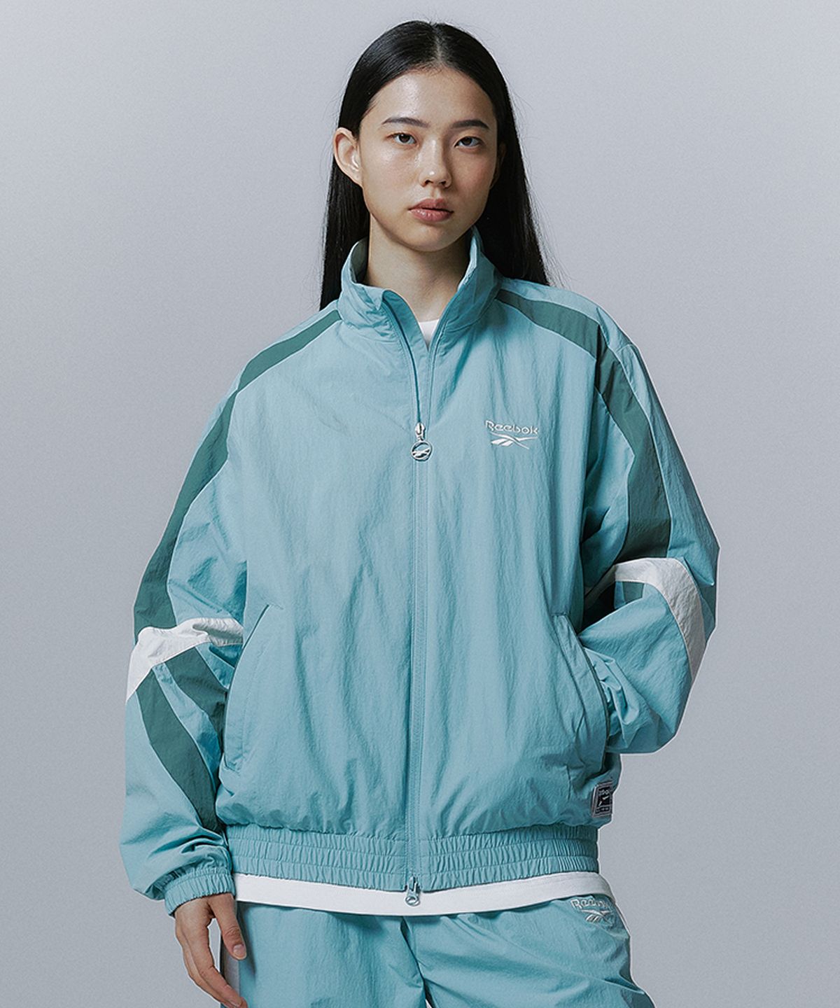 리복(REEBOK) 레전드 웜업 윈드 브레이커 - 민트