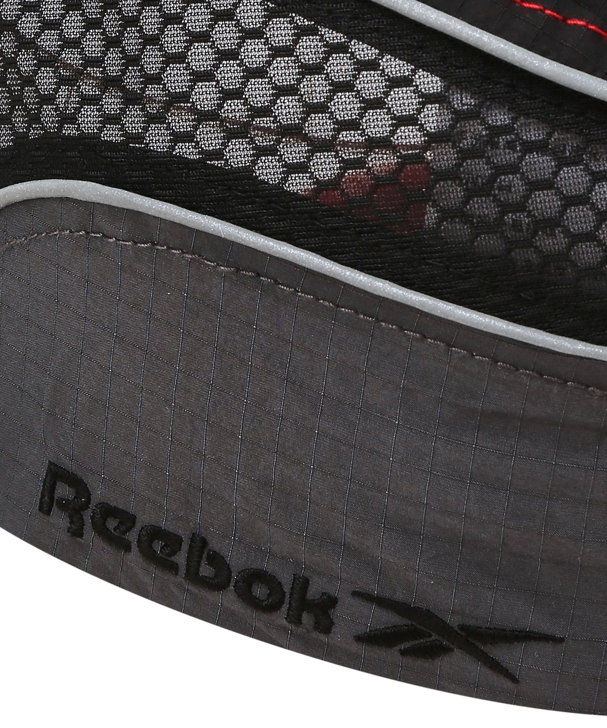 리복(REEBOK) 벡터 메쉬 하이브리드 볼캡 - 블랙