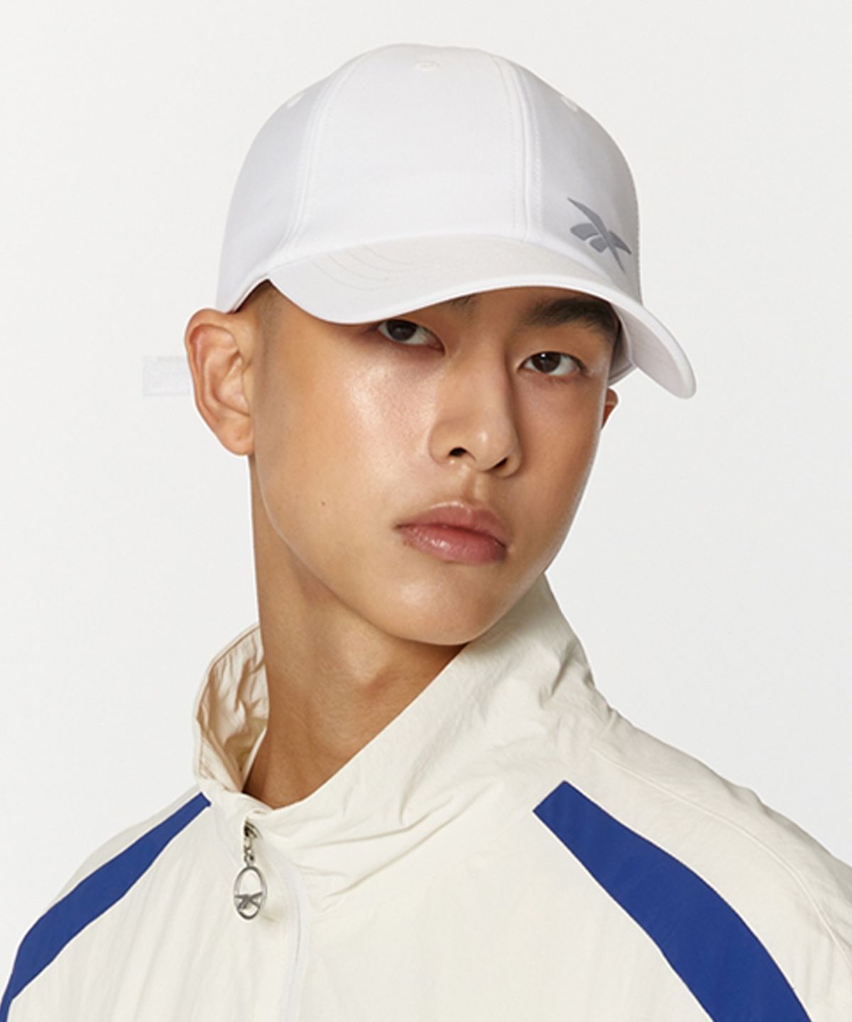 리복(REEBOK) 벡터 스트레치 볼캡 - 화이트