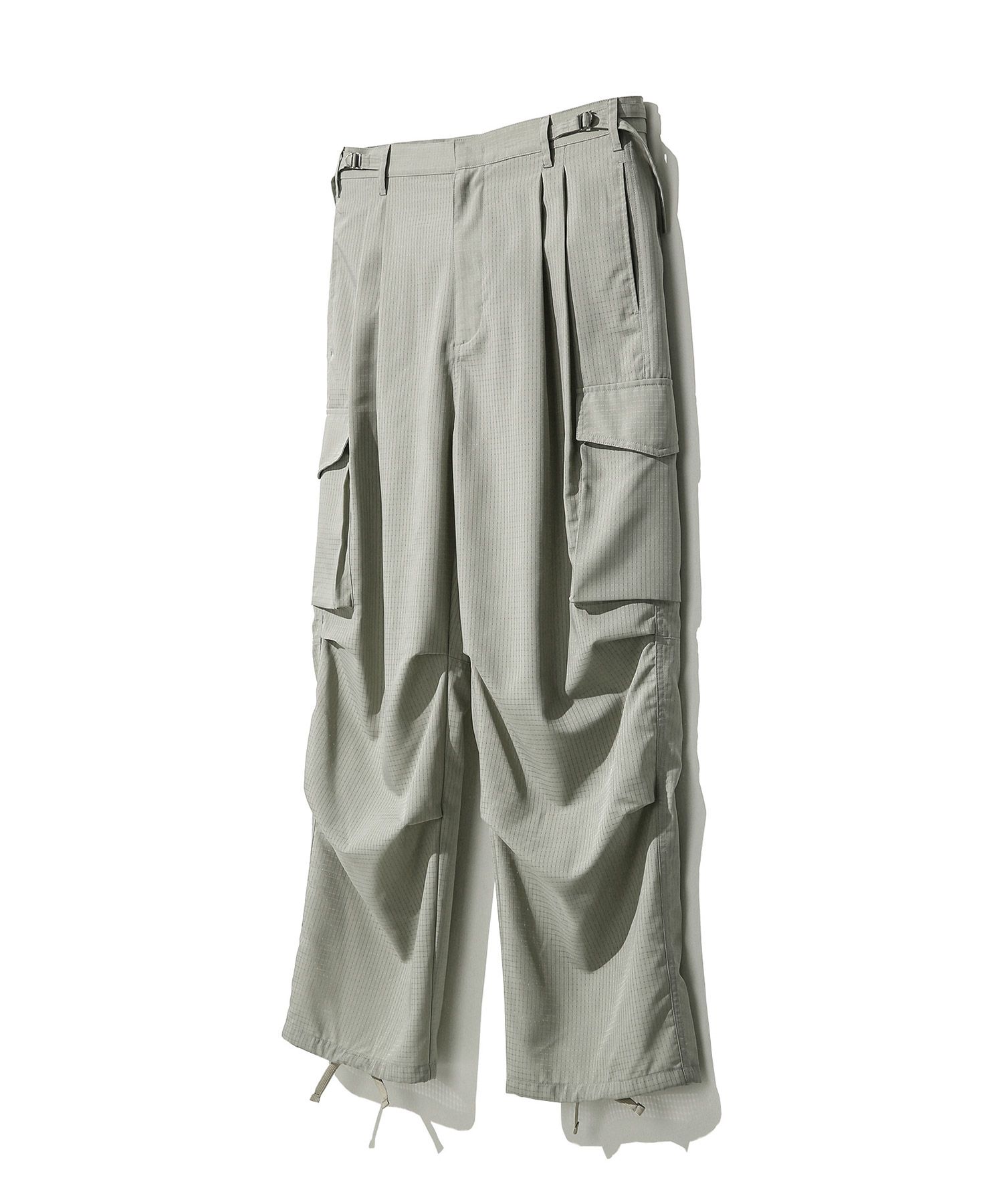 MUSINSA | IL CORSO Ripstop pleated cargo pants light gray