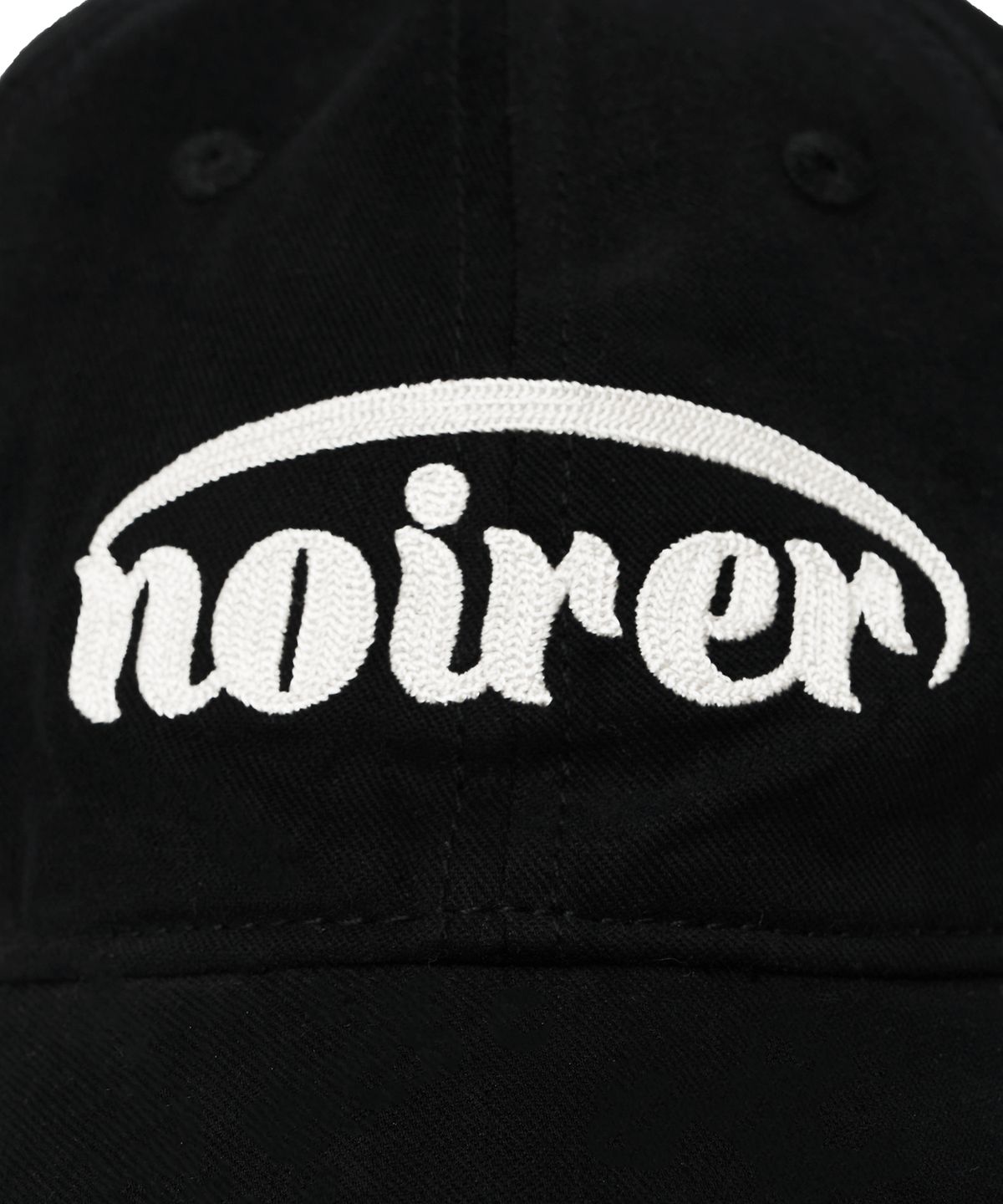 노이어 포 우먼(NOIRER FOR WOMAN) 브러쉬드 아플리케 캡 (블랙)