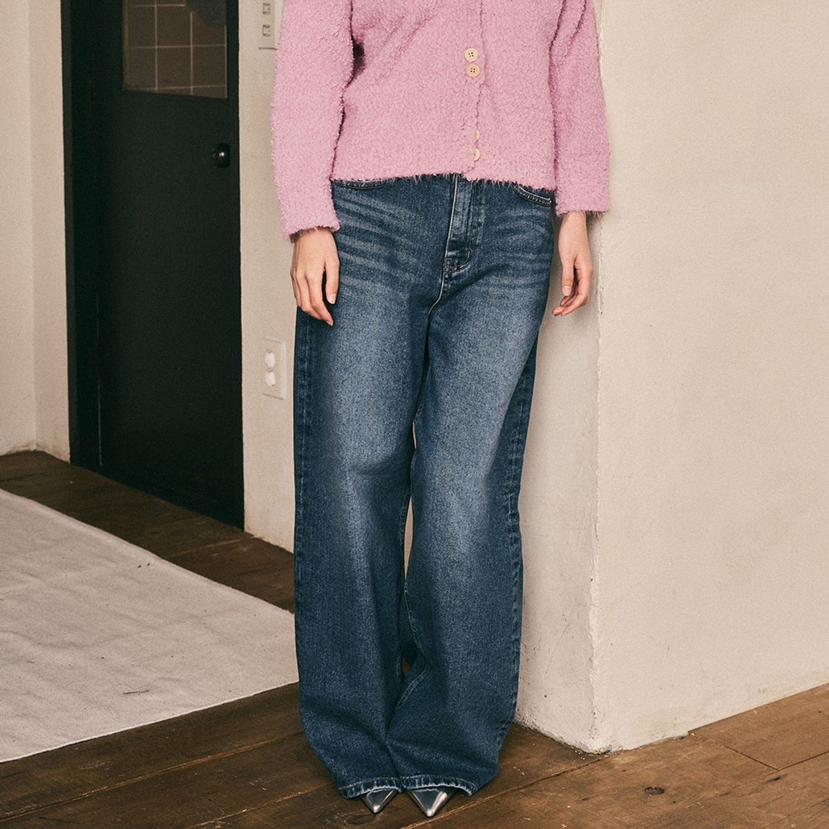 에이앤레이(AEIREI) AR_Semi wide washed pants